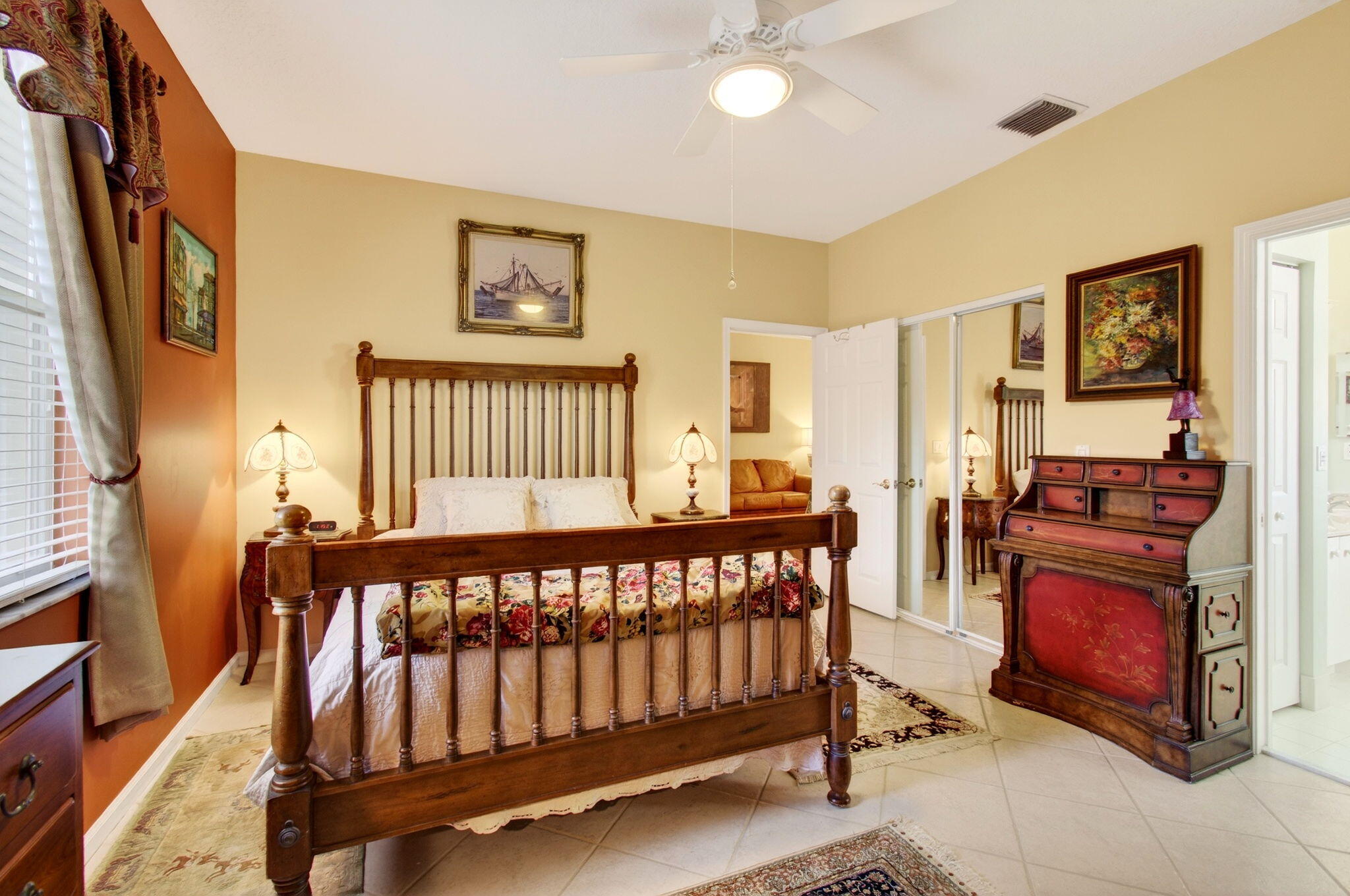 MAJESTIC ISLES - Residential