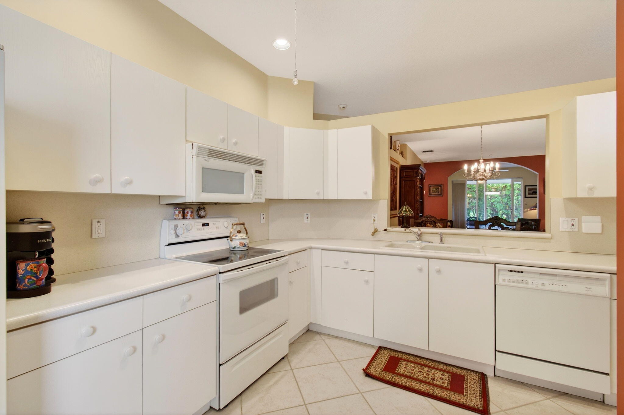 MAJESTIC ISLES - Residential