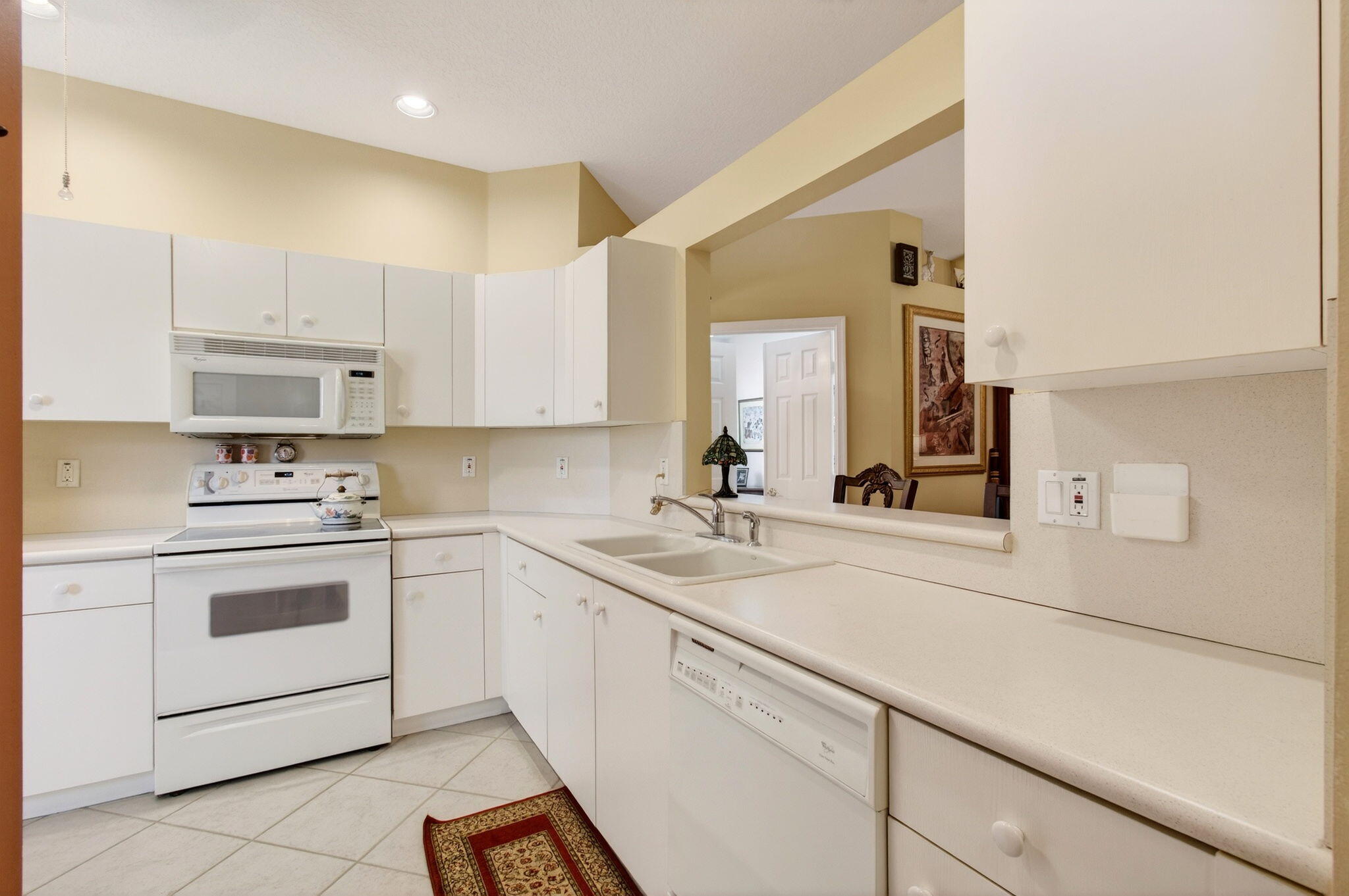 MAJESTIC ISLES - Residential