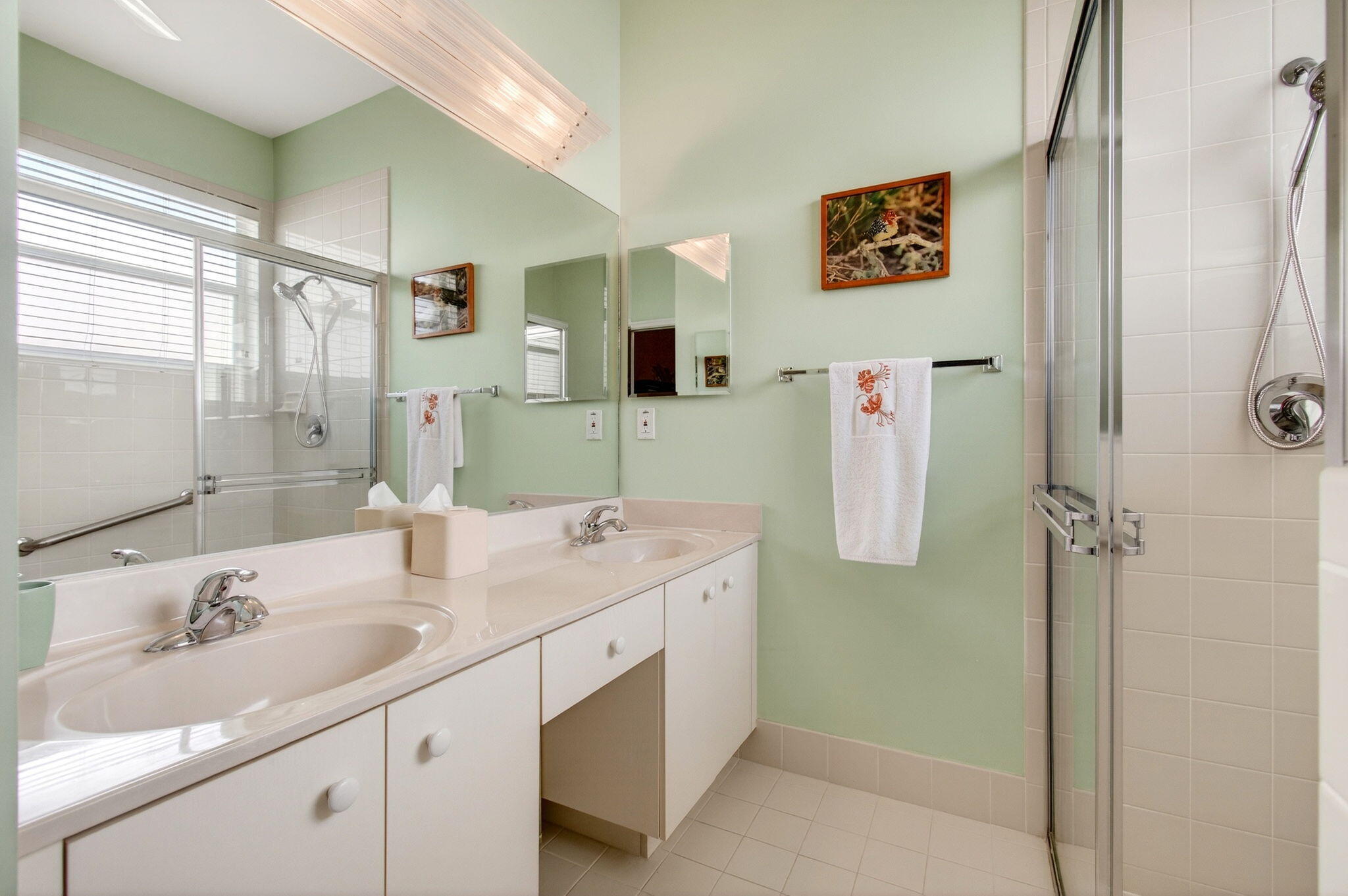 MAJESTIC ISLES - Residential