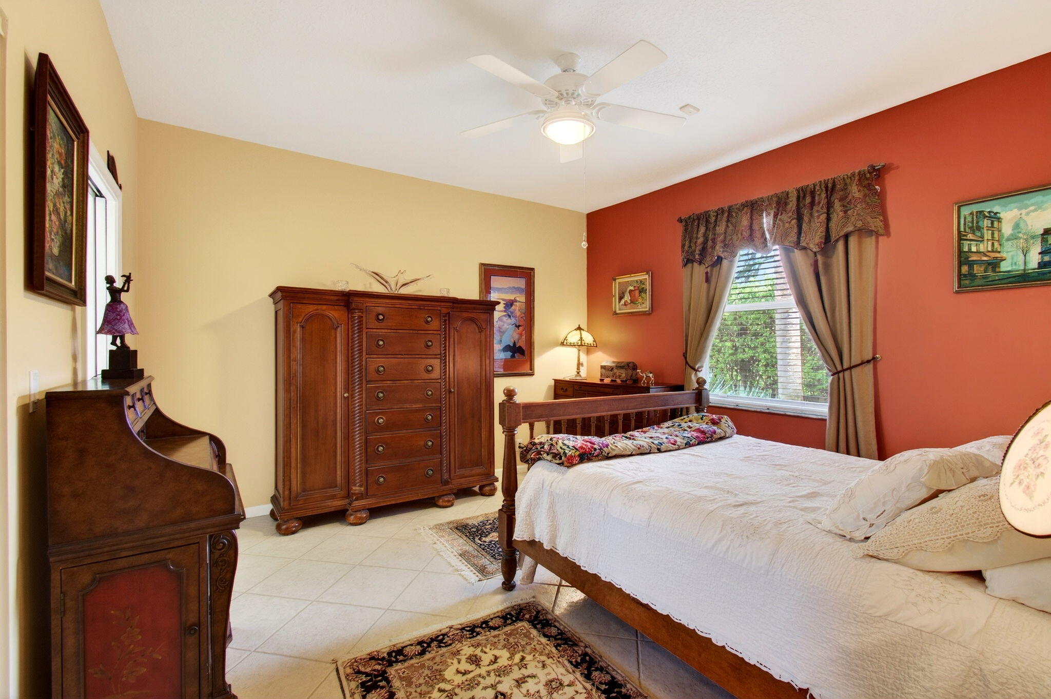 MAJESTIC ISLES - Residential