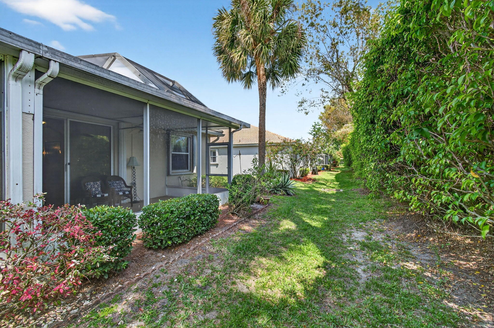 MAJESTIC ISLES - Residential