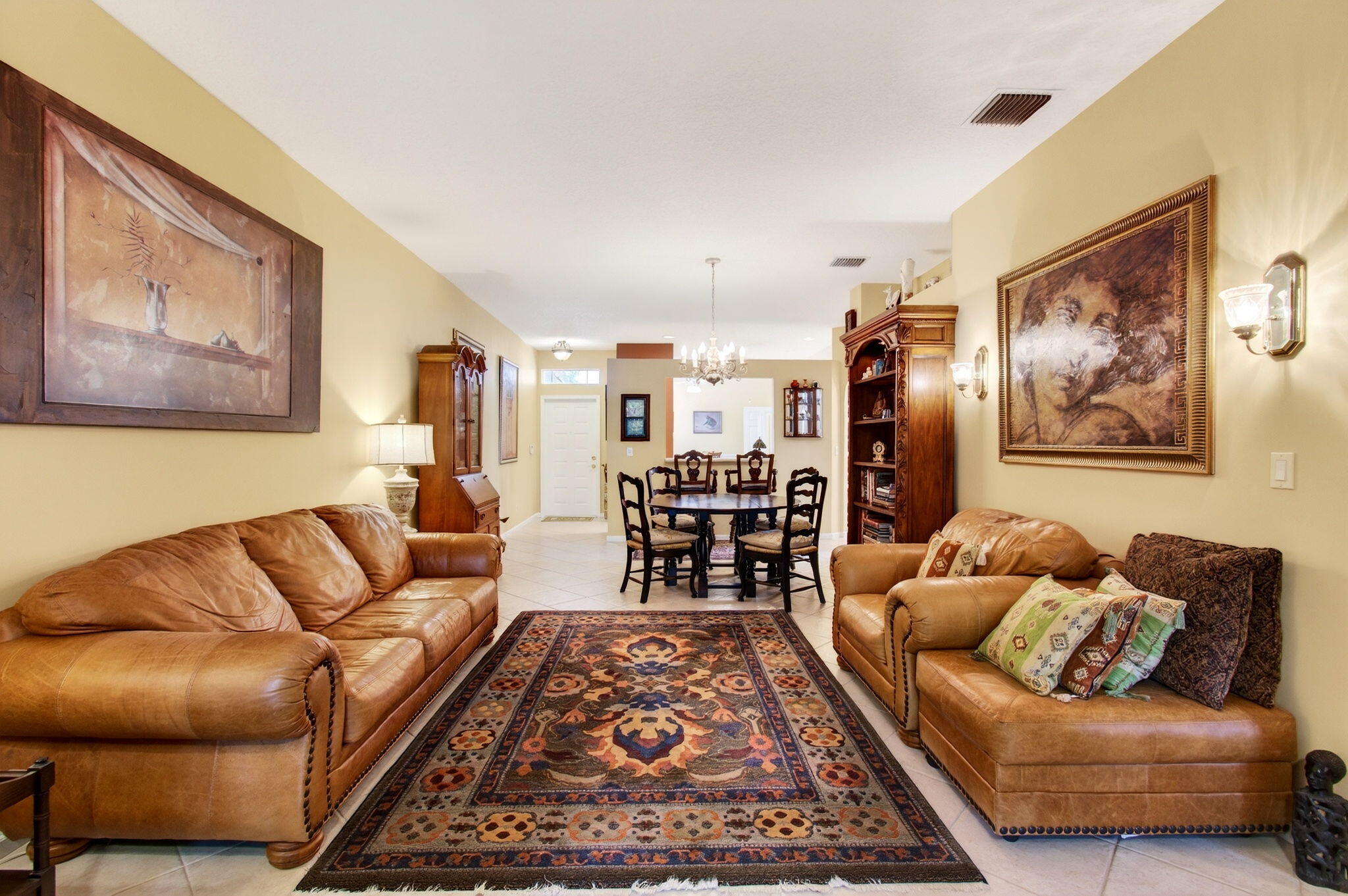 MAJESTIC ISLES - Residential