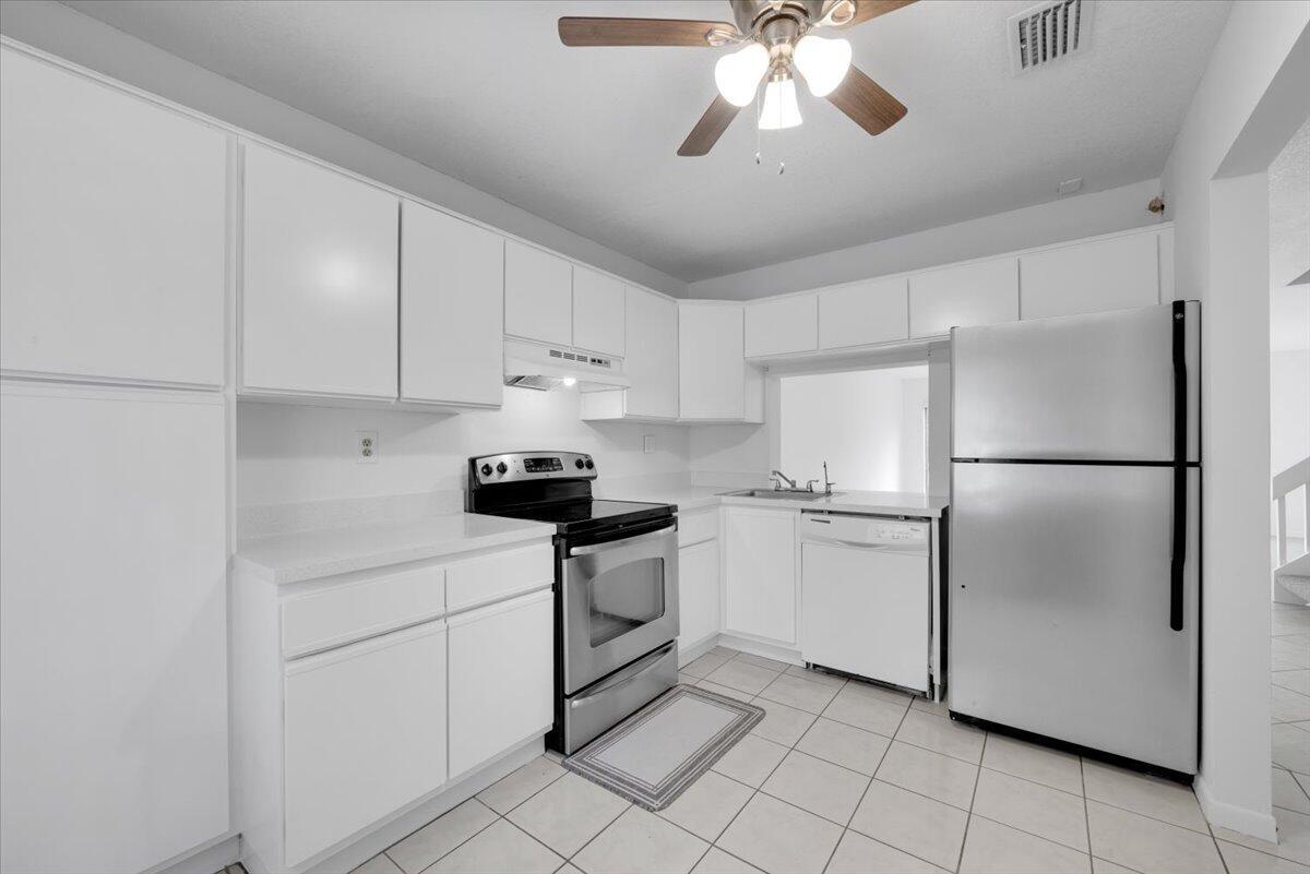 SPRINGDALE LAKE D CONDO - Residential Lease