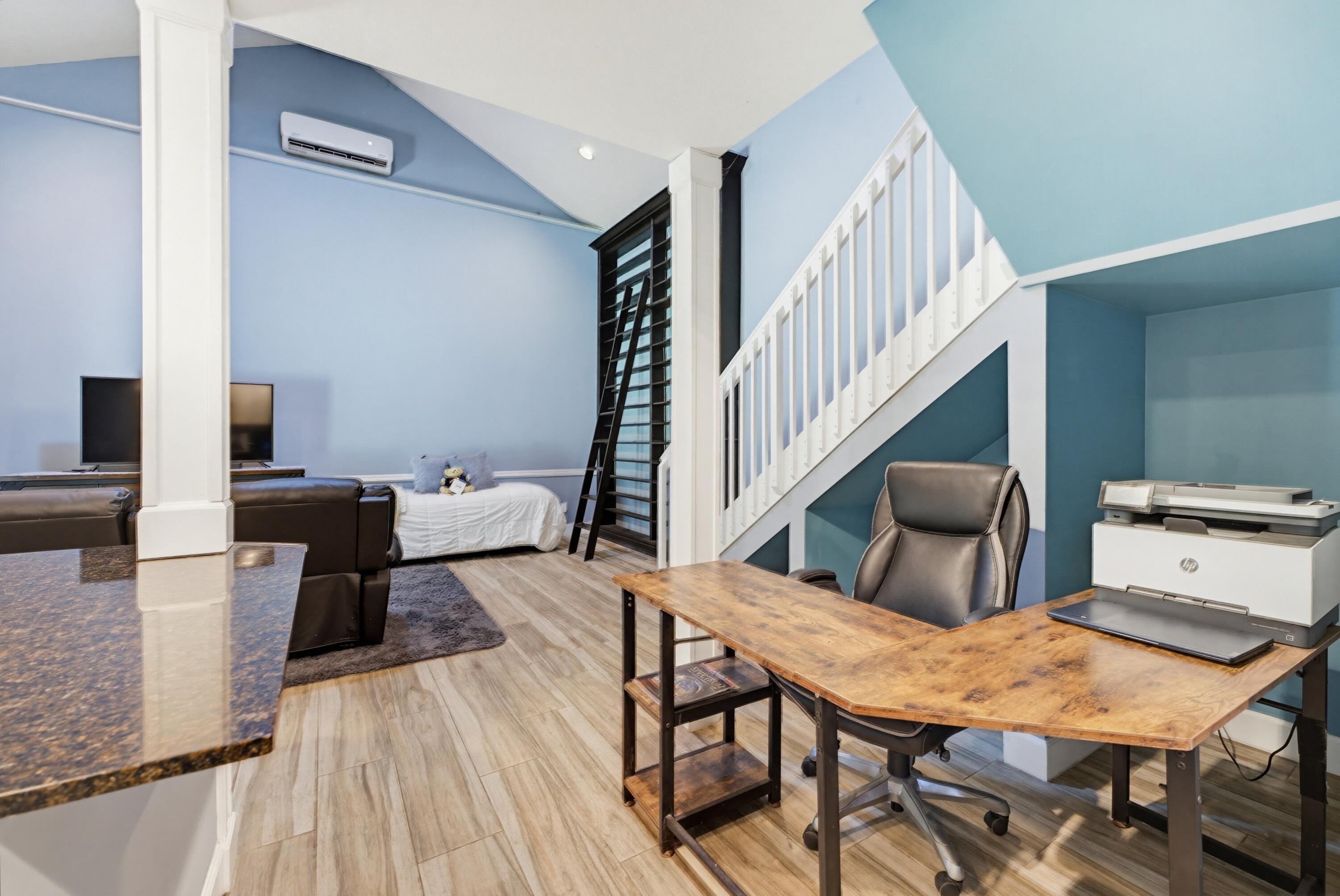 PADDOCK PARK - Residential