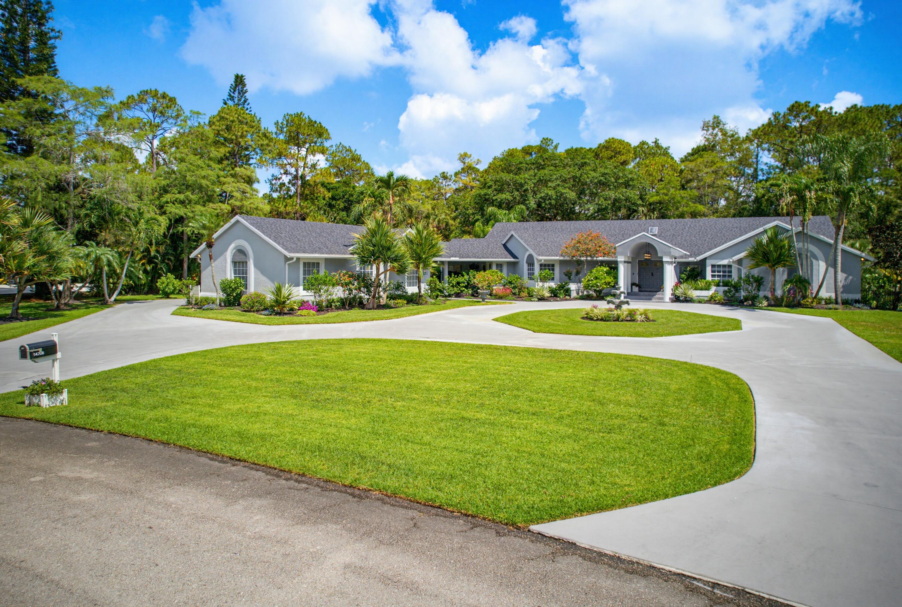 14708 Stirrup Lane