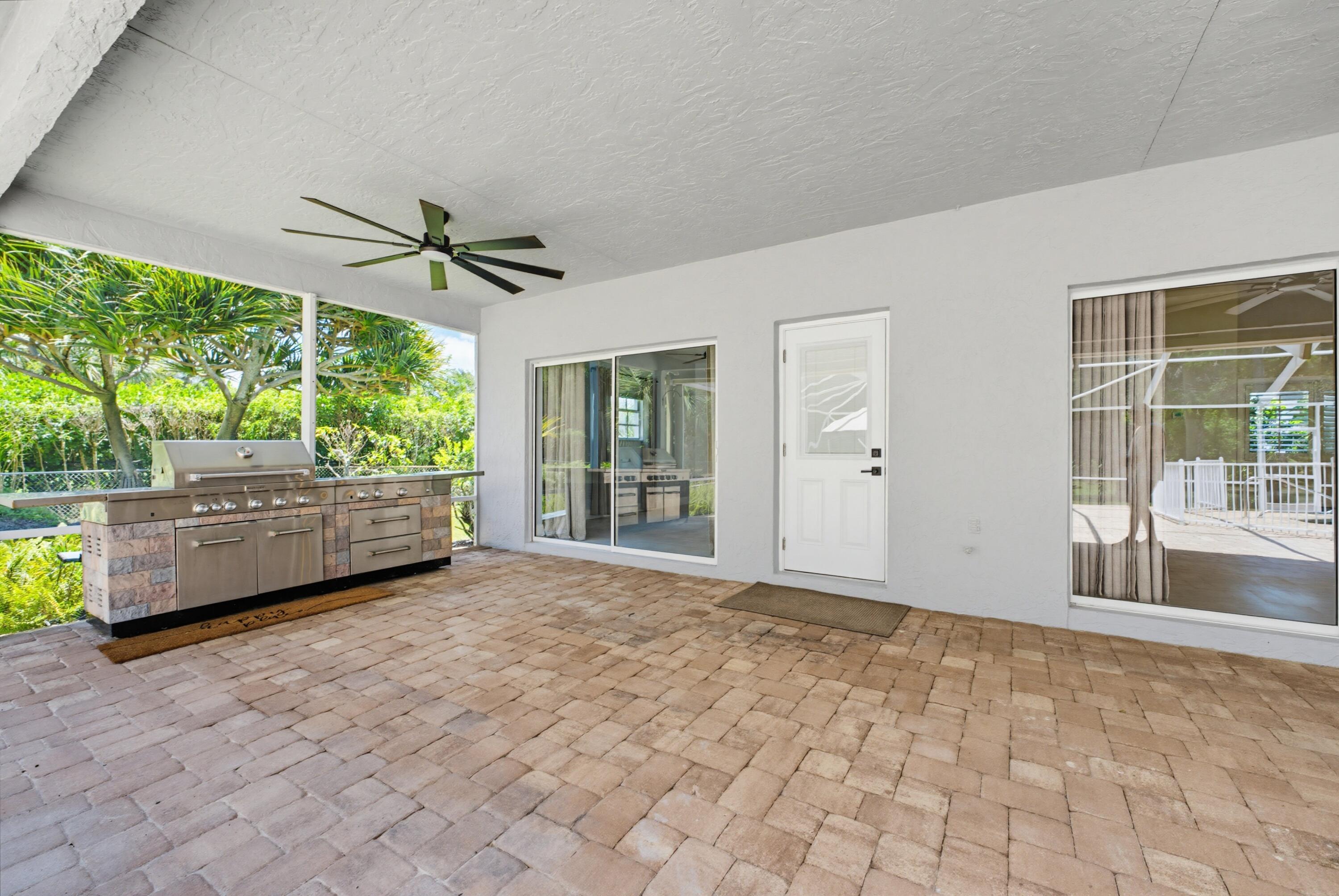 PADDOCK PARK - Residential