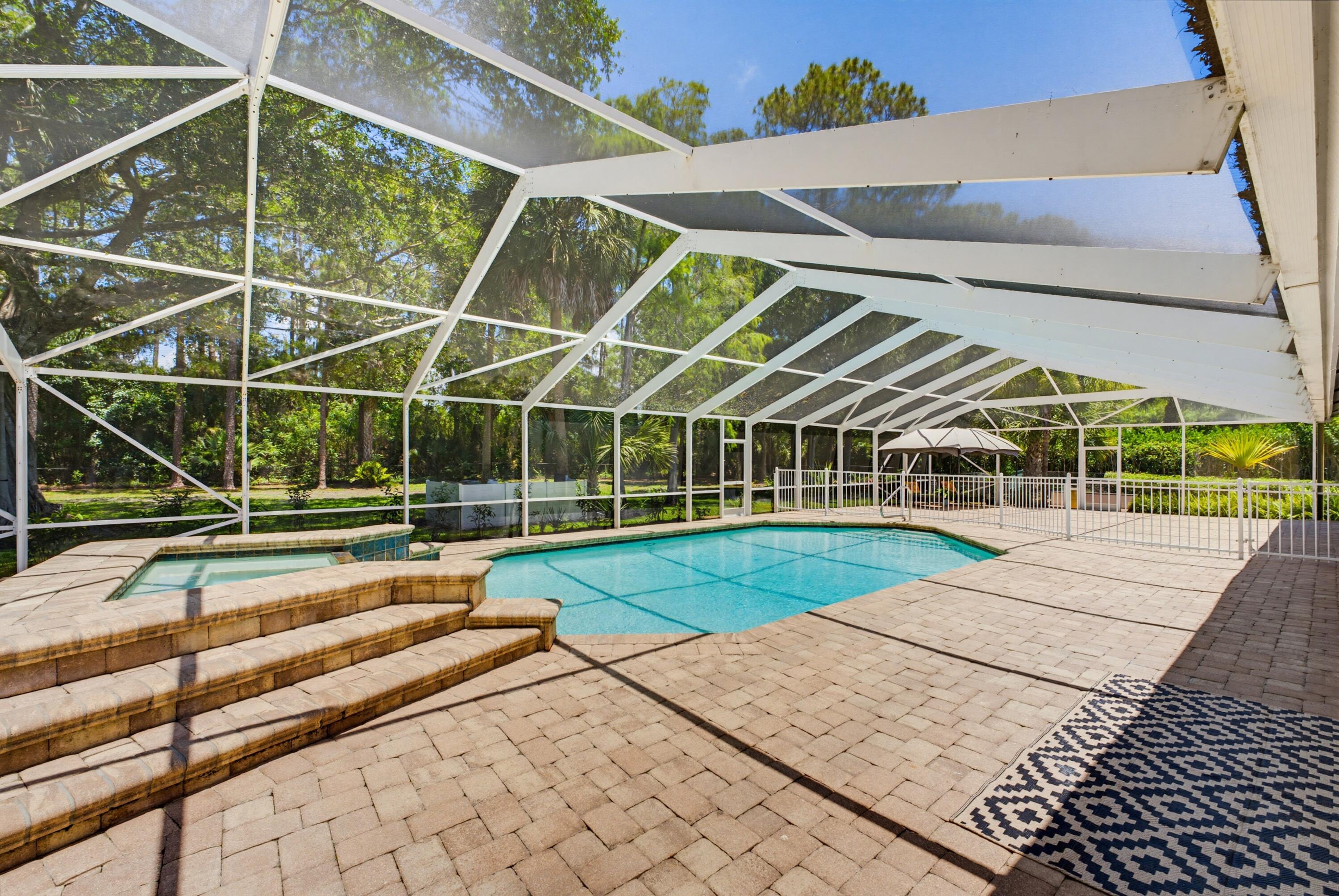 PADDOCK PARK - Residential