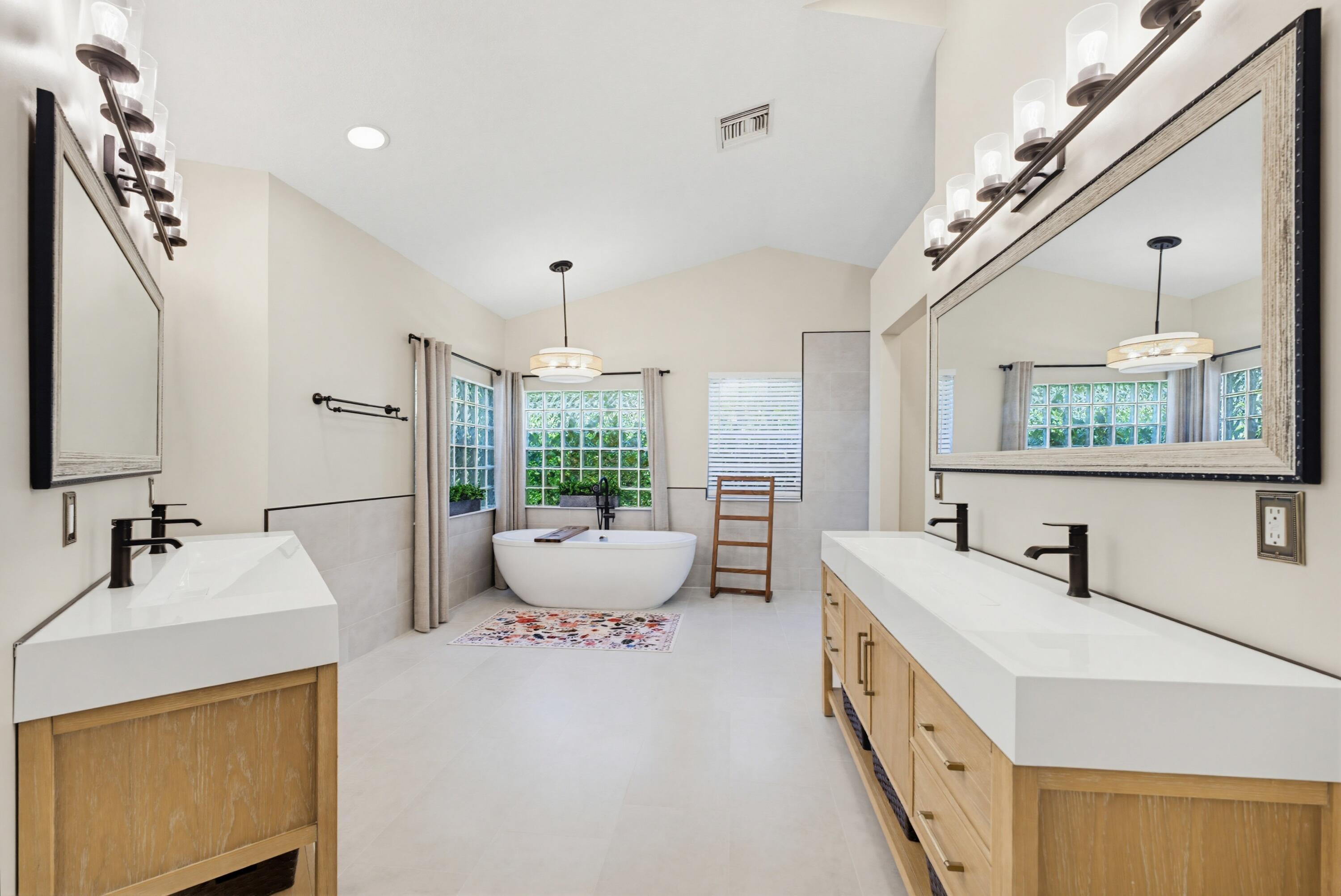 PADDOCK PARK - Residential