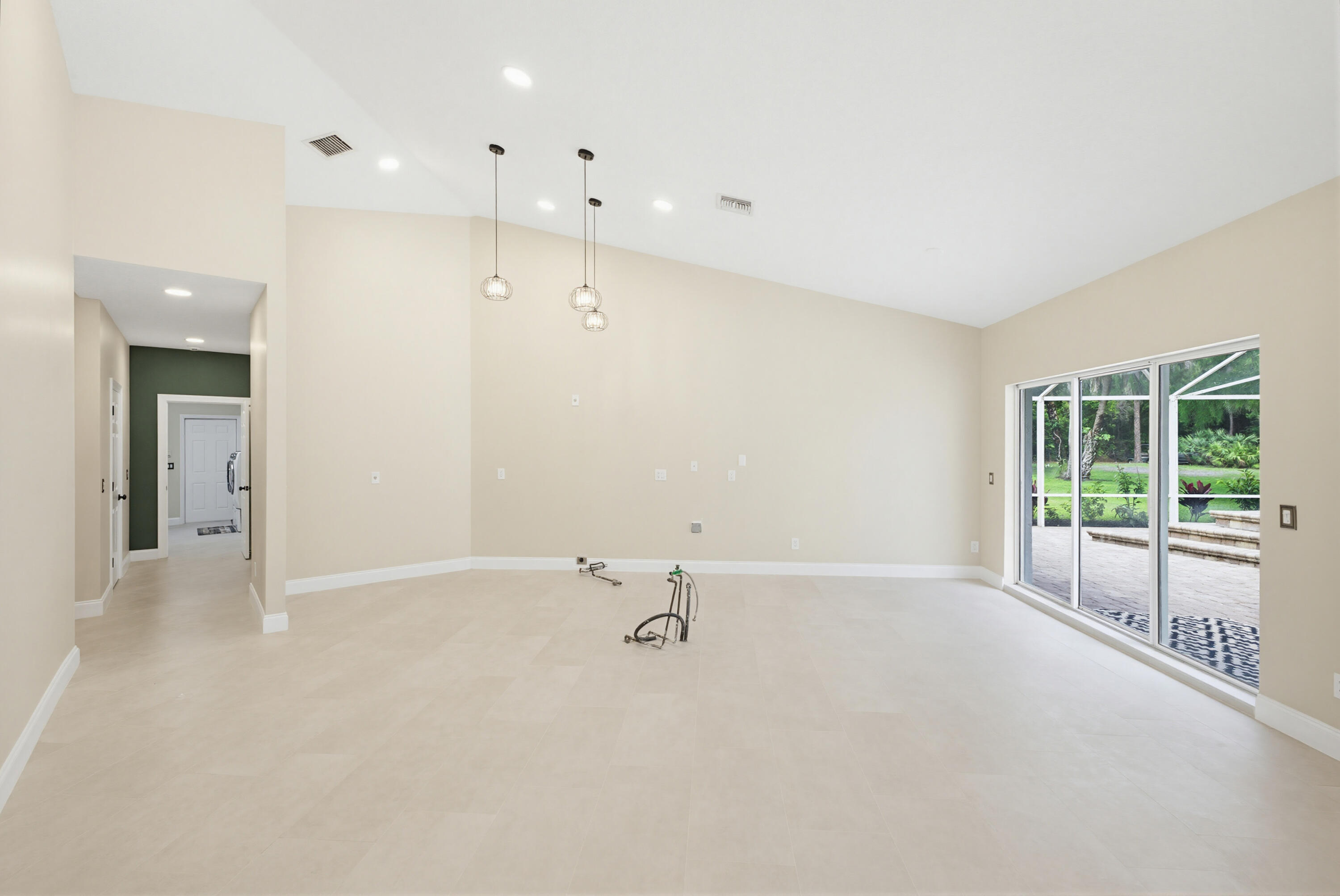 PADDOCK PARK - Residential
