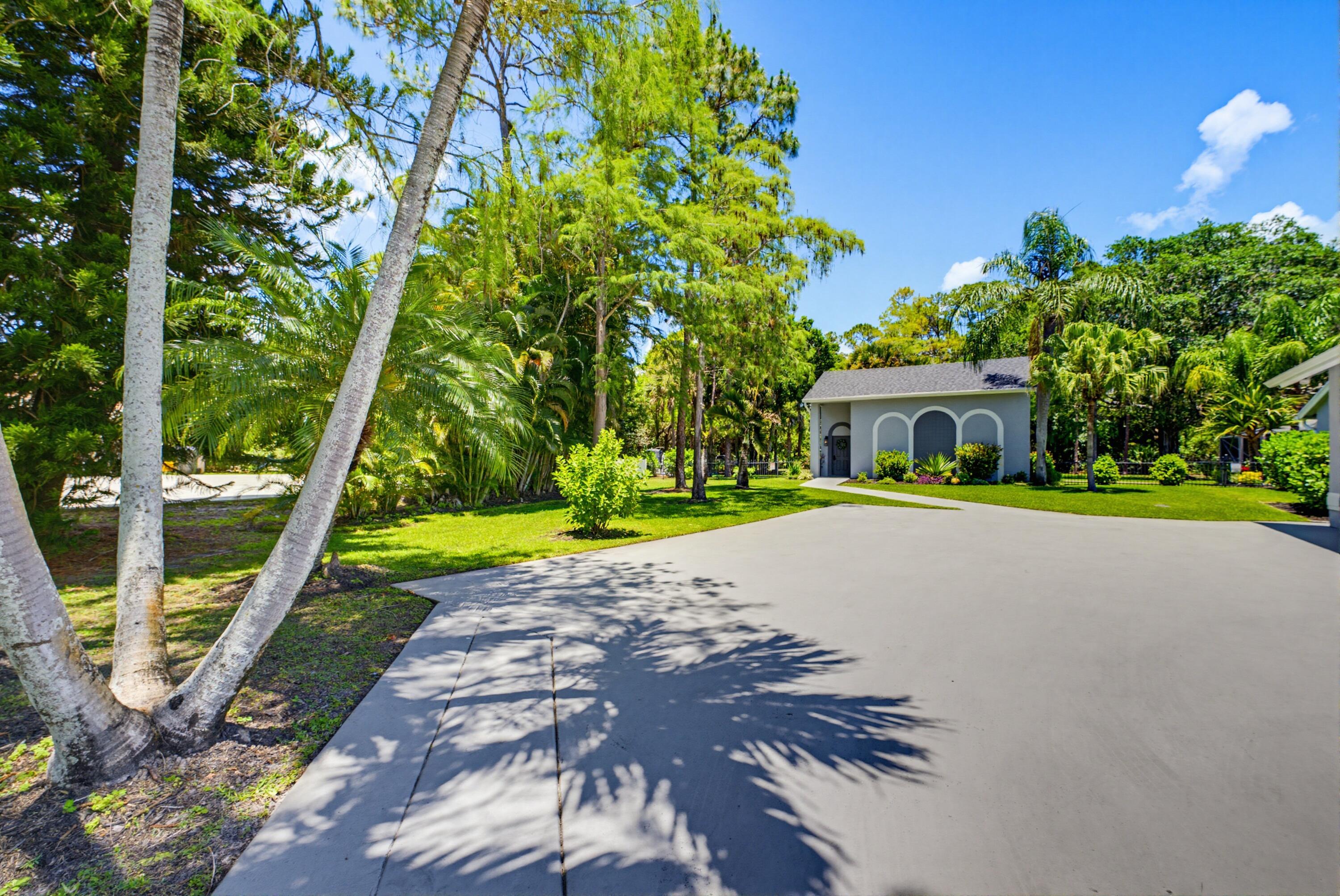 PADDOCK PARK - Residential
