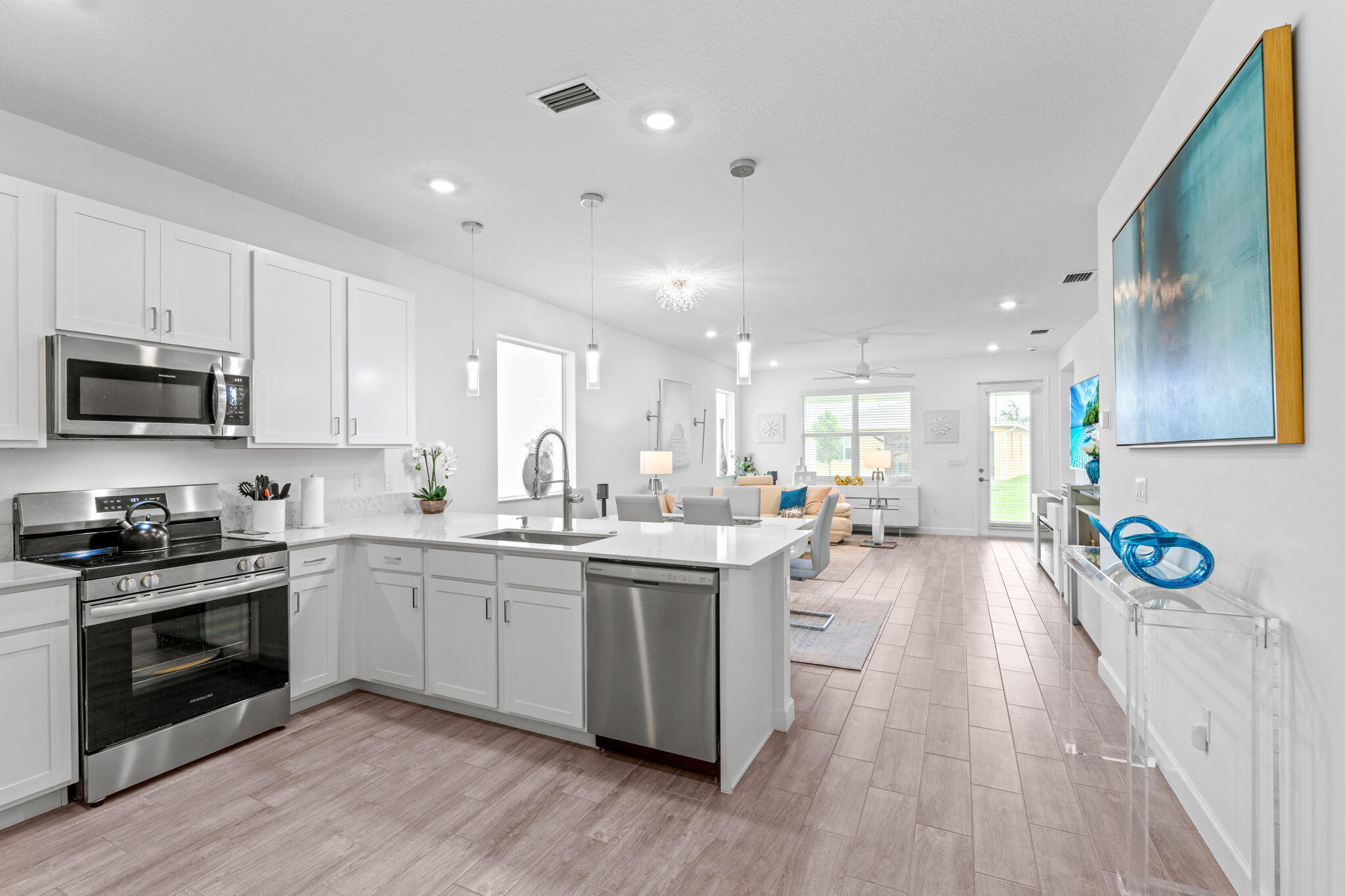 DELRAY TRAILS AT VILLA DELRAY PUD - Residential Lease