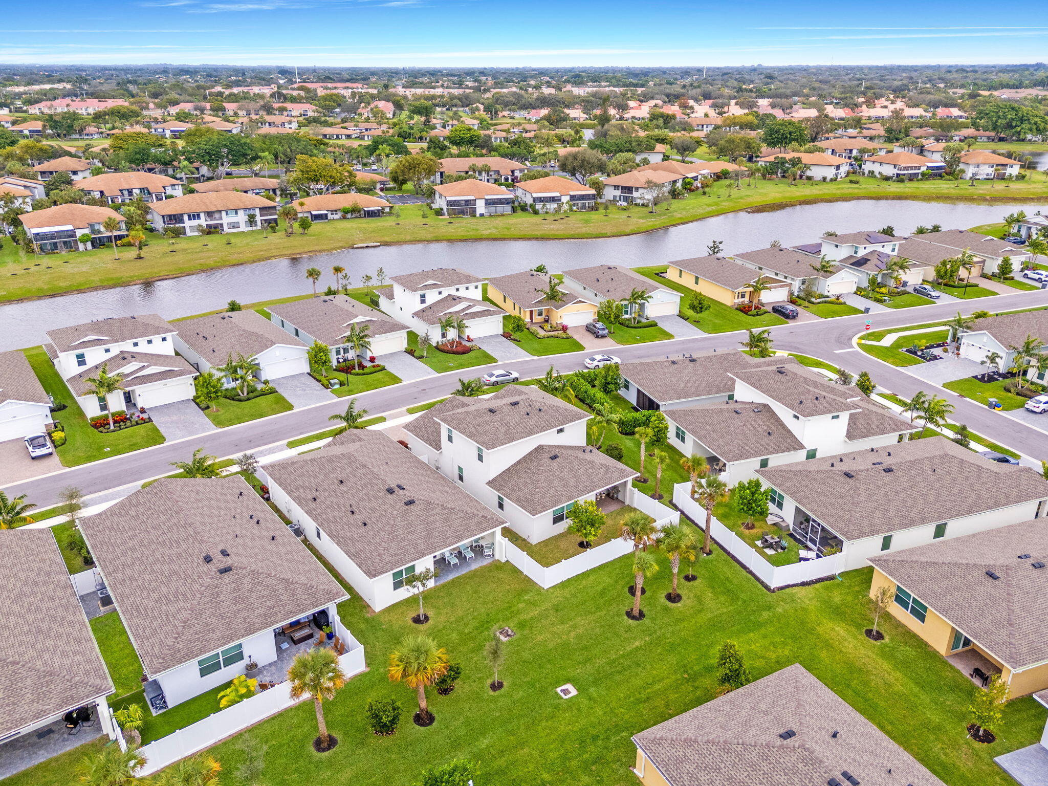 DELRAY TRAILS AT VILLA DELRAY PUD - Residential Lease