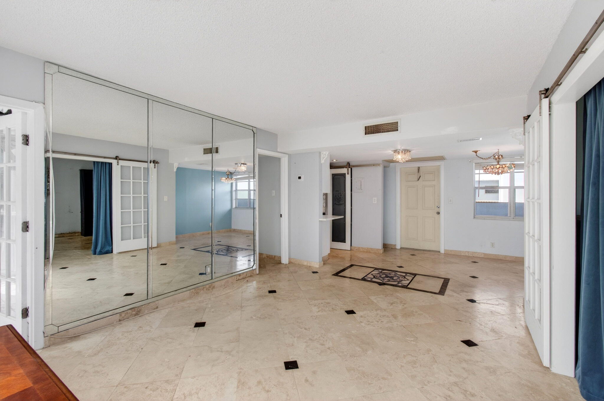 SEACREST VILLAS CONDO - Residential