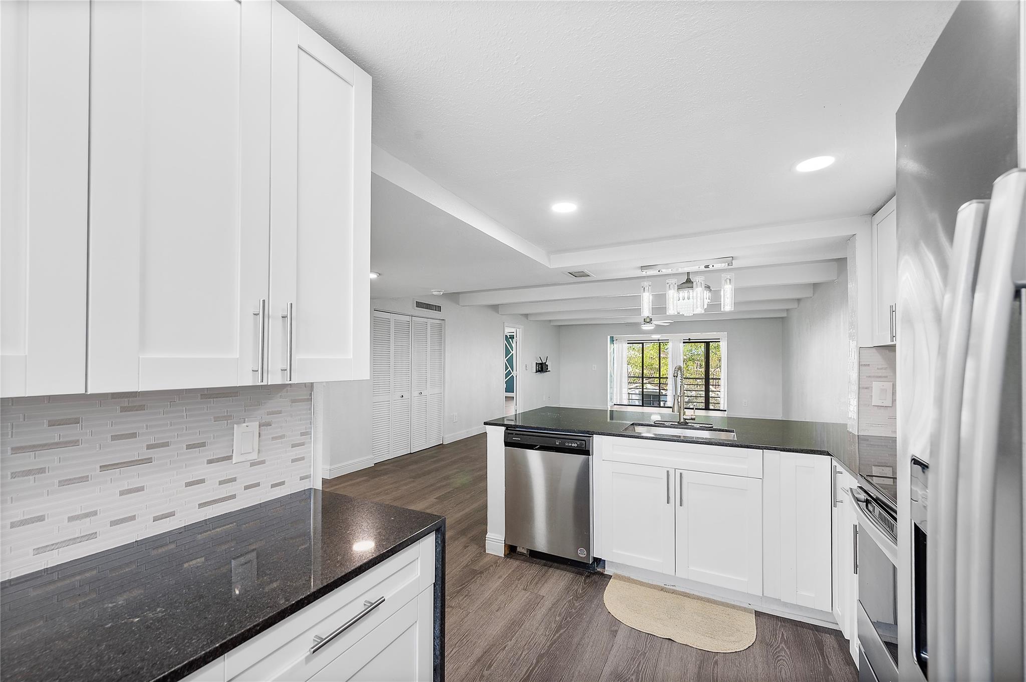 Boca Entrada Condo 01 & 0 - Residential Lease