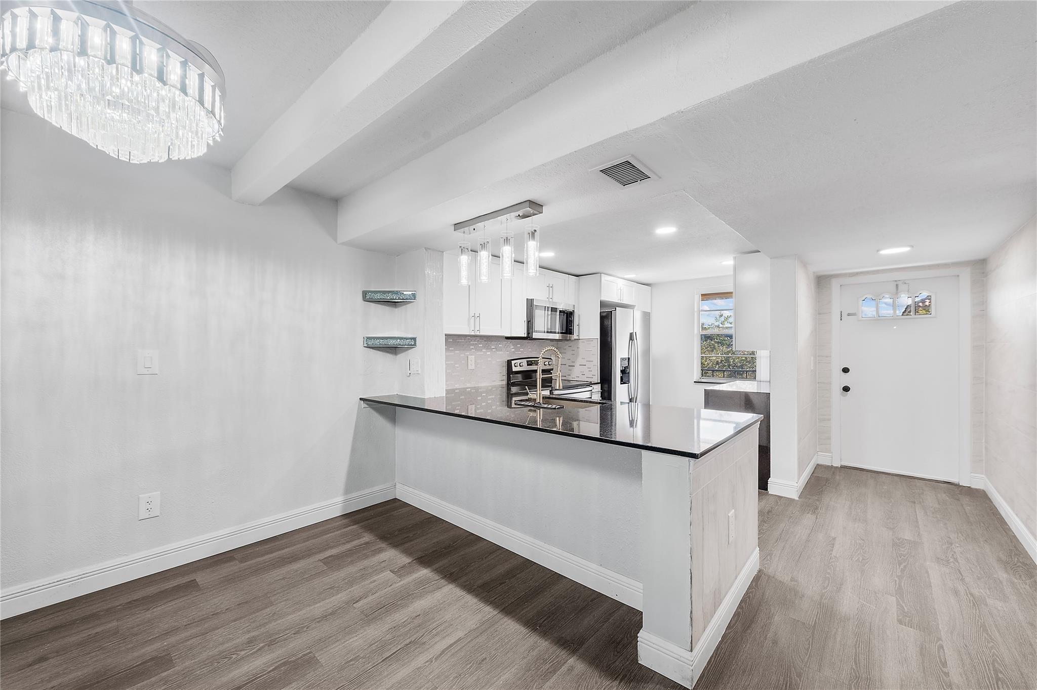 Boca Entrada Condo 01 & 0 - Residential Lease