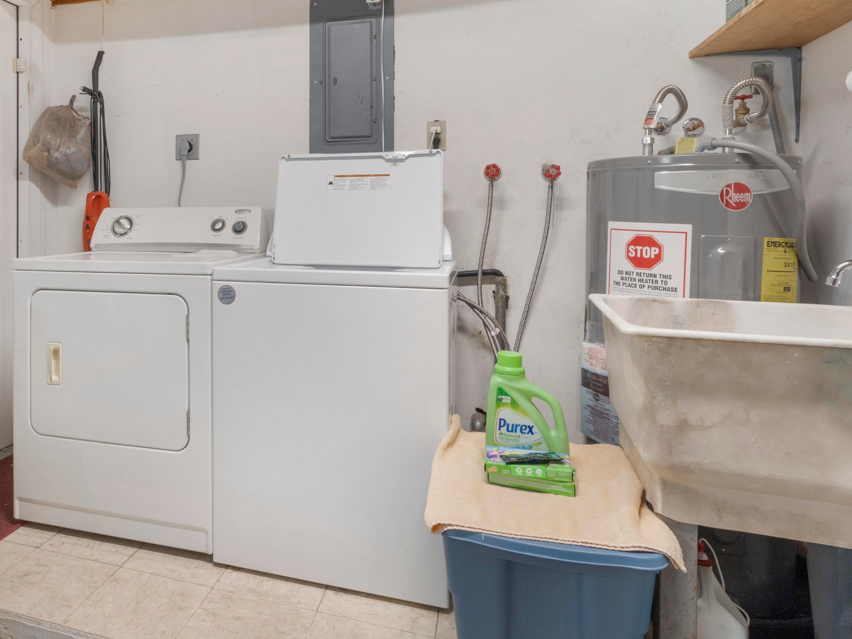 PARADISE GARDENS SEC 3 - Residential