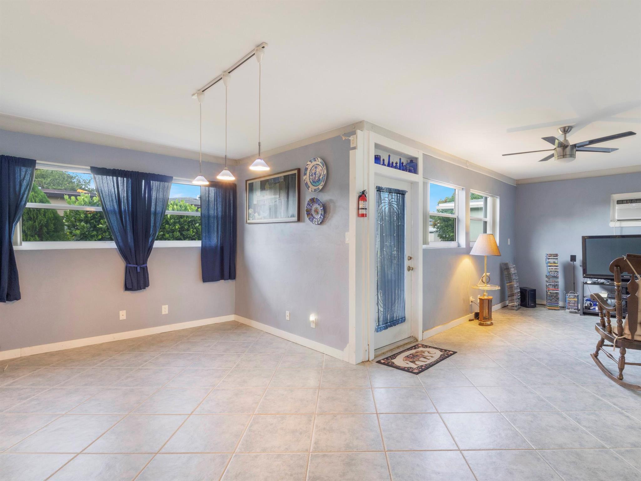 PARADISE GARDENS SEC 3 - Residential
