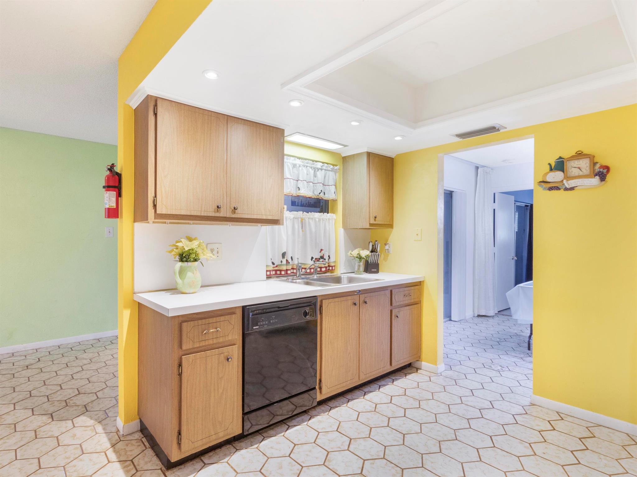 PARADISE GARDENS SEC 3 - Residential