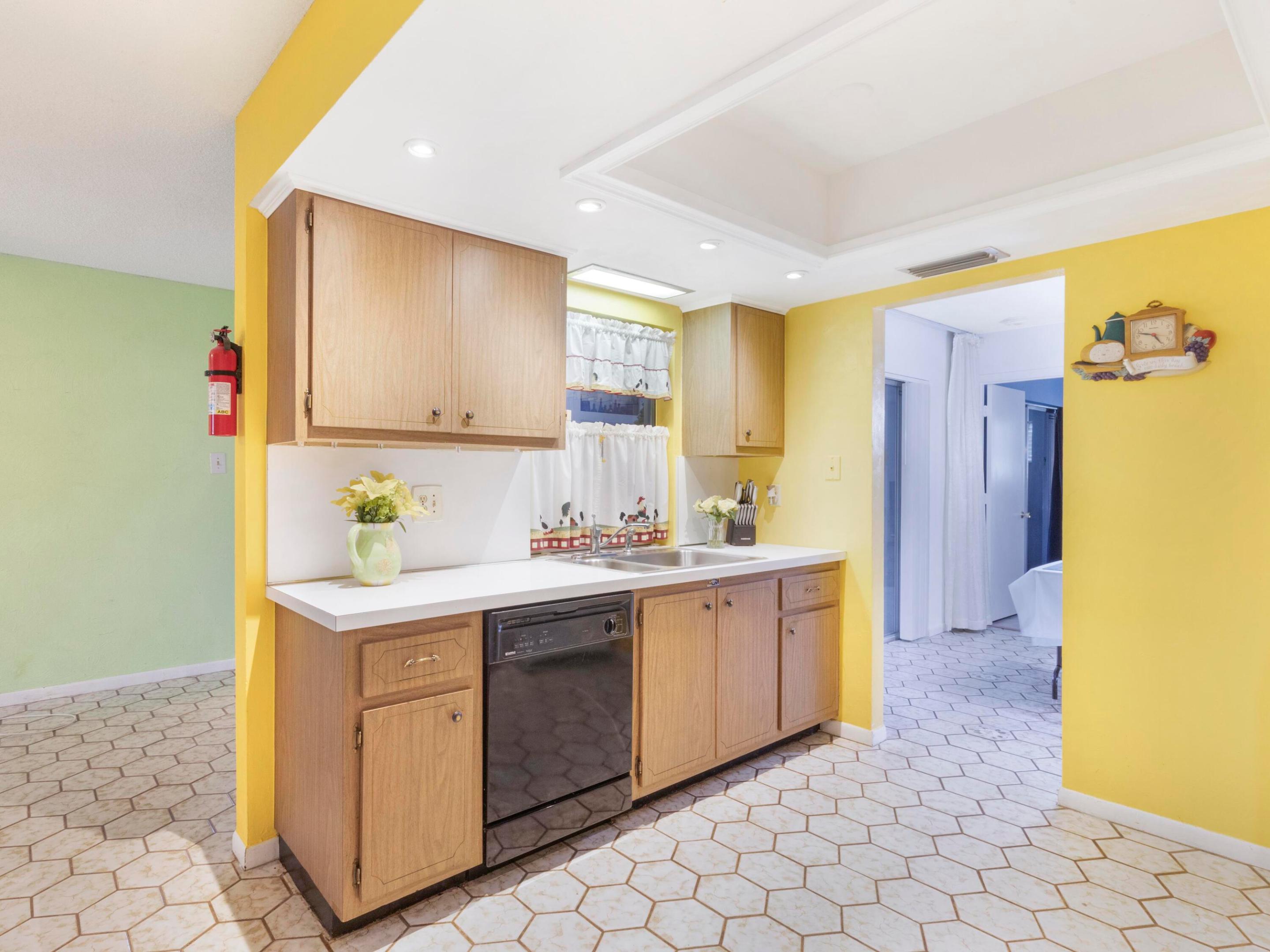 PARADISE GARDENS SEC 3 - Residential