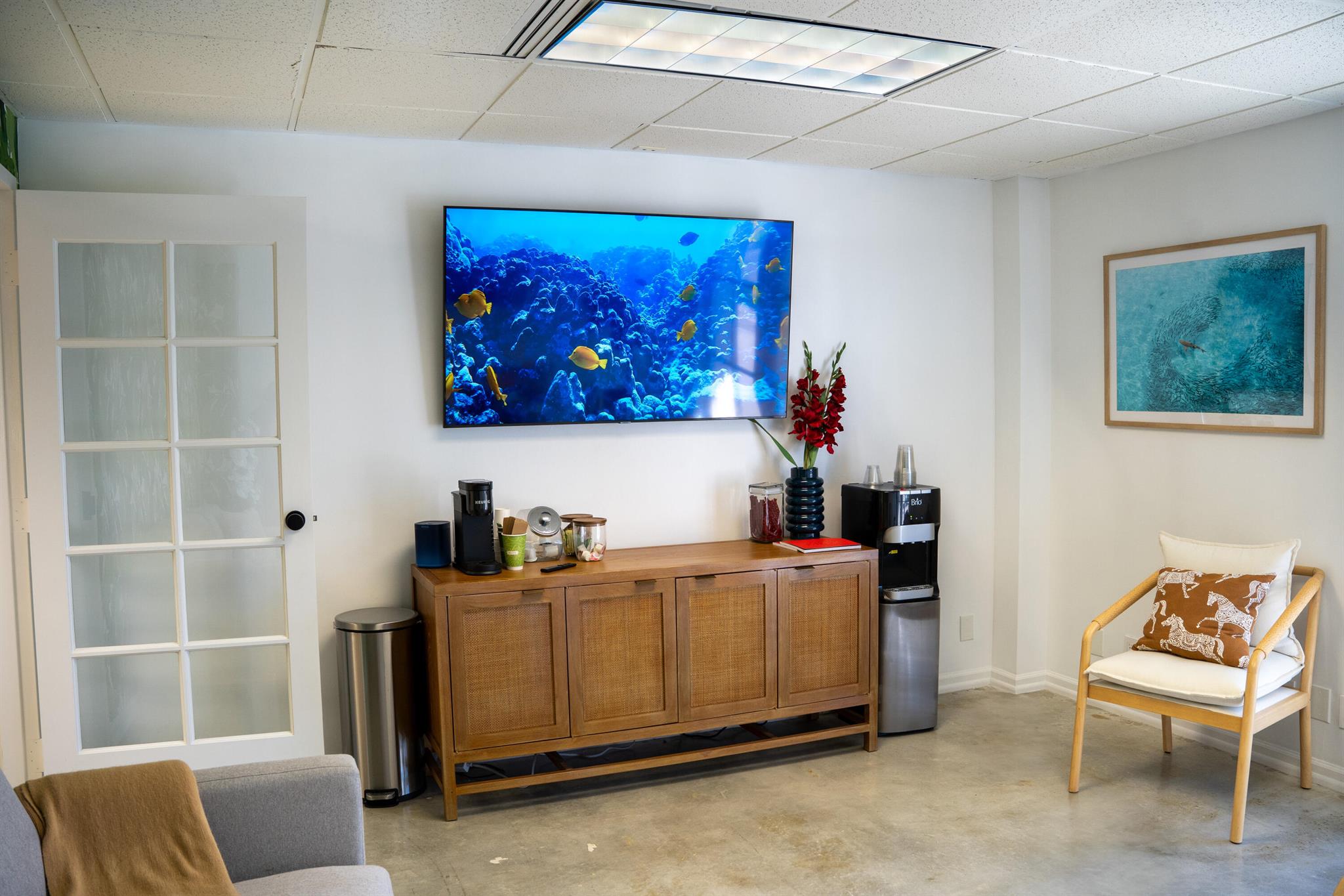 ROYAL PARK - Commercial Lease