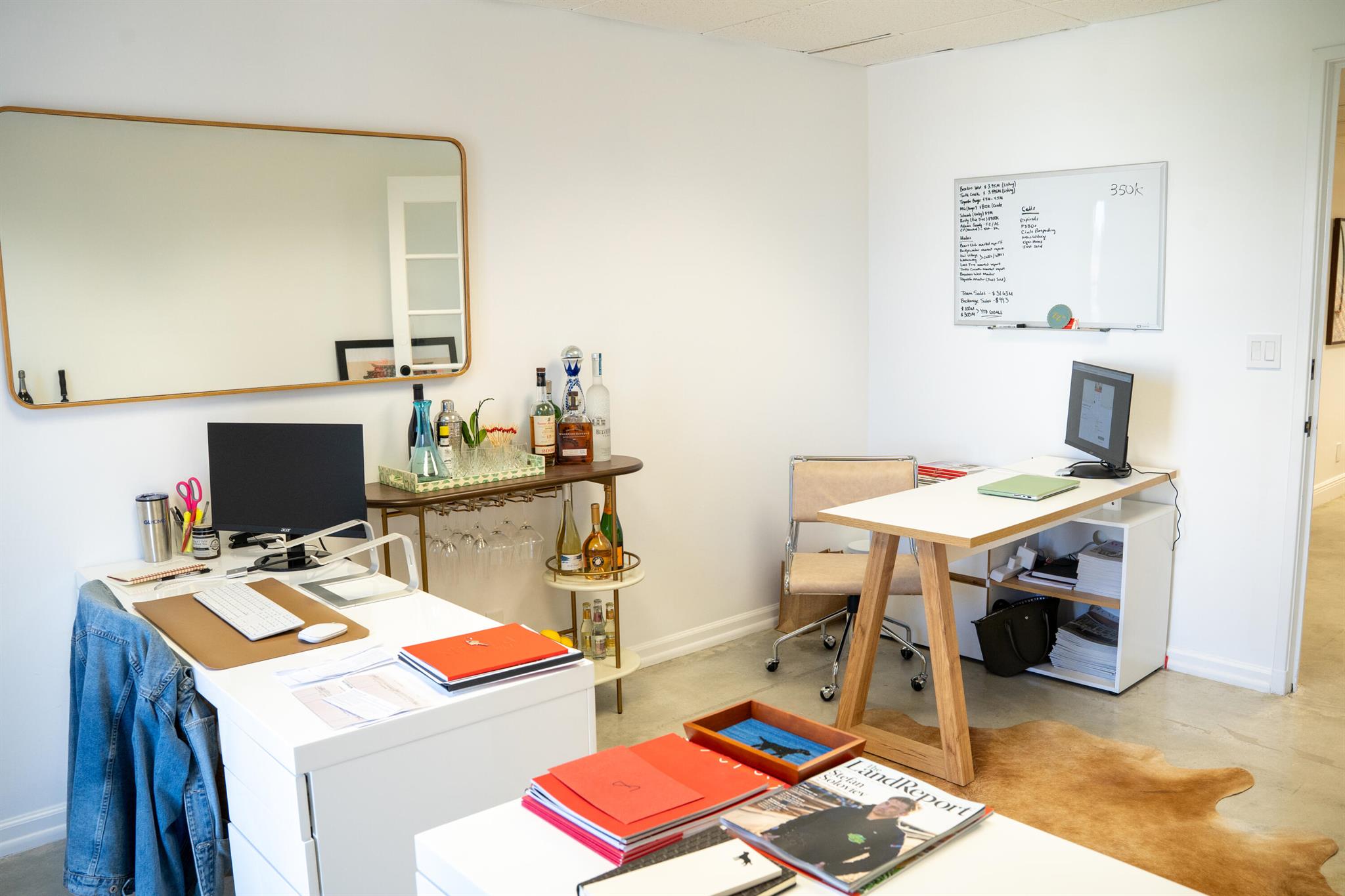 ROYAL PARK - Commercial Lease