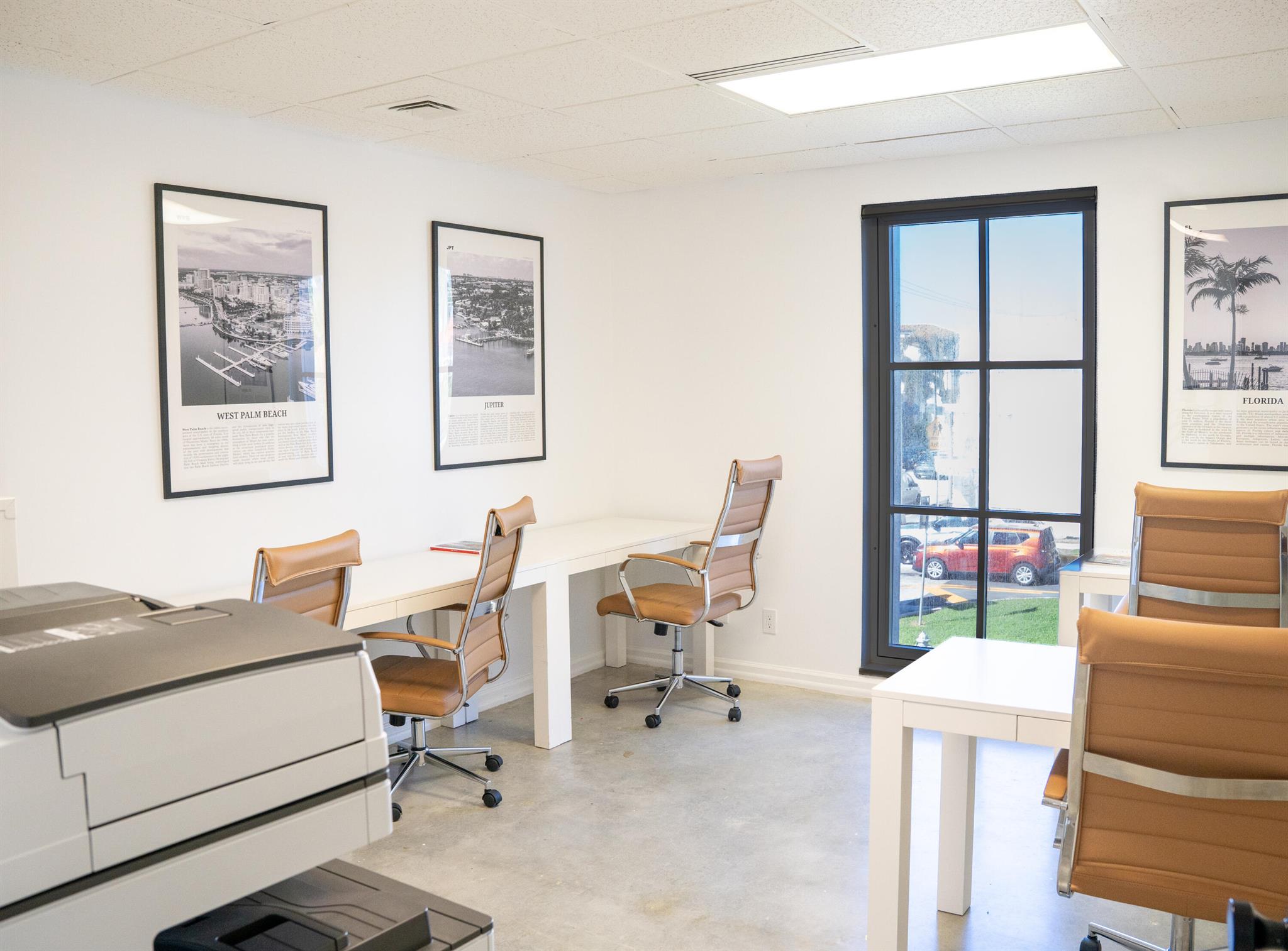 ROYAL PARK - Commercial Lease