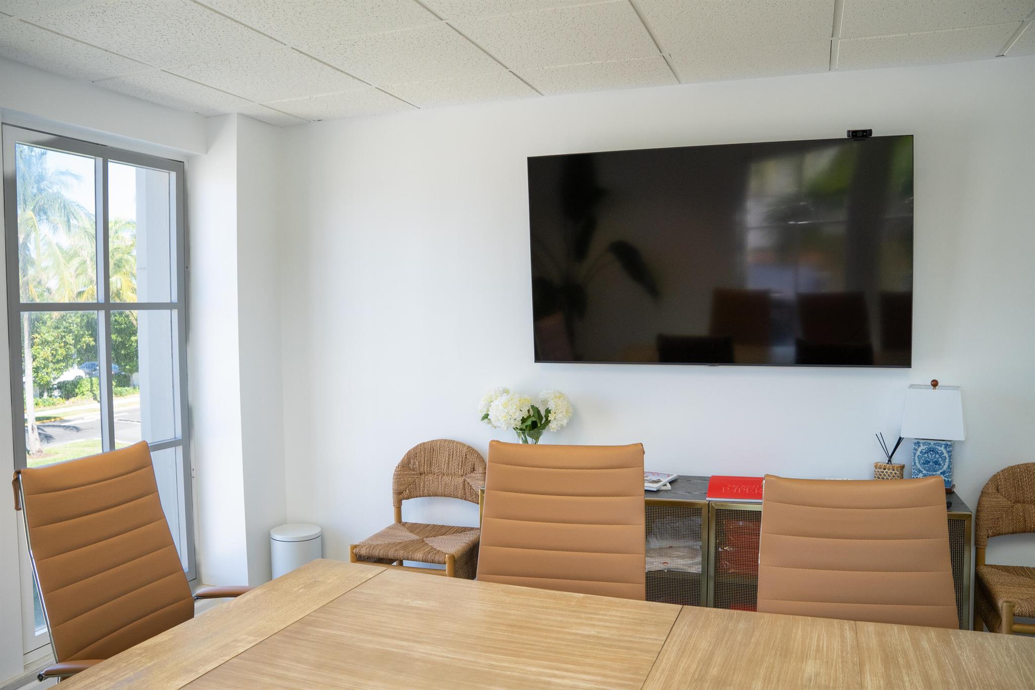 ROYAL PARK - Commercial Lease