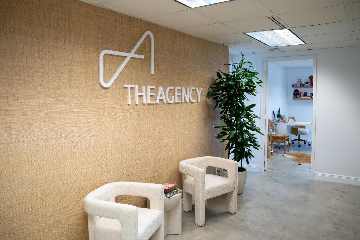 180 Royal Palm Way 201