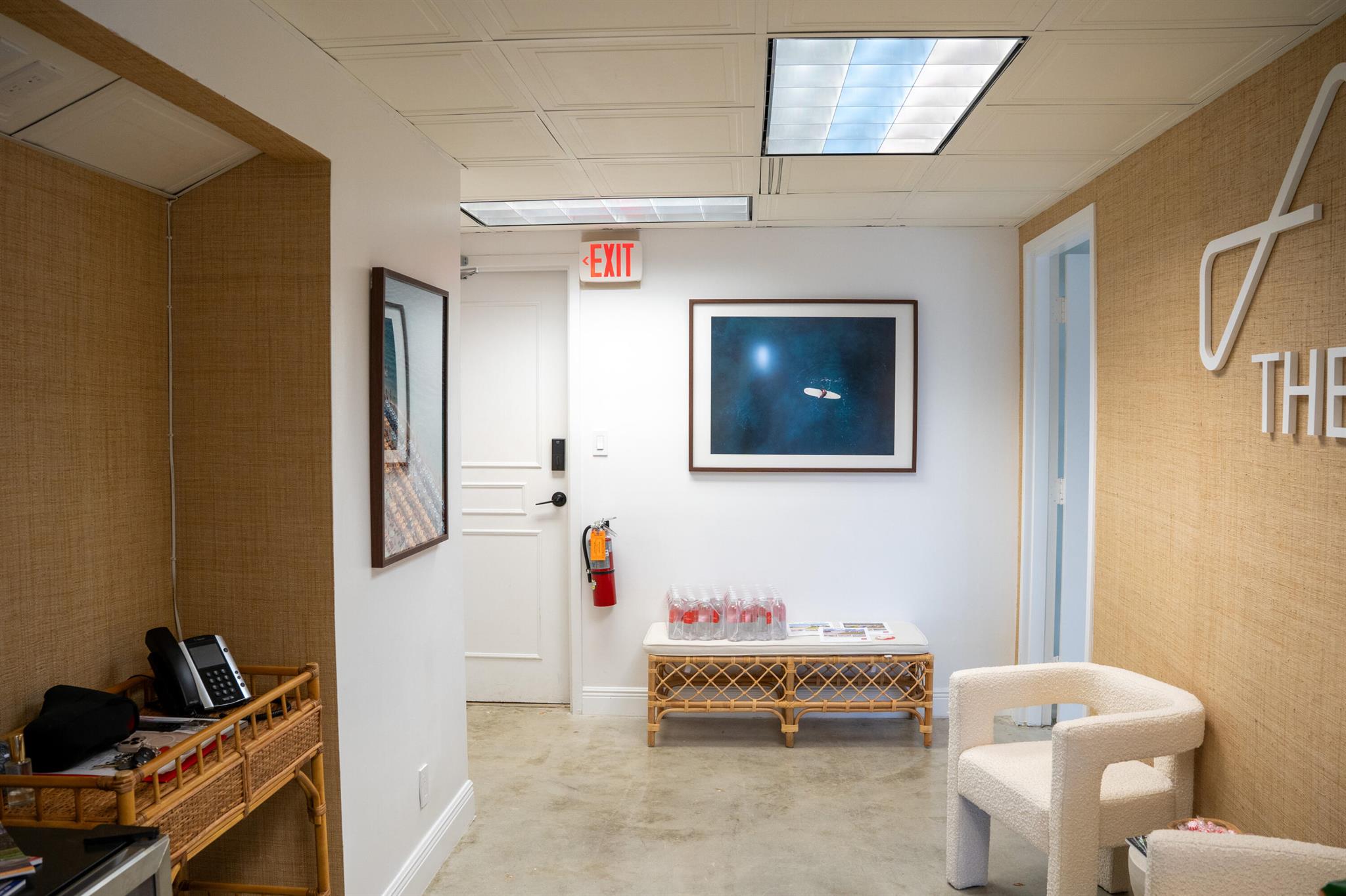 ROYAL PARK - Commercial Lease