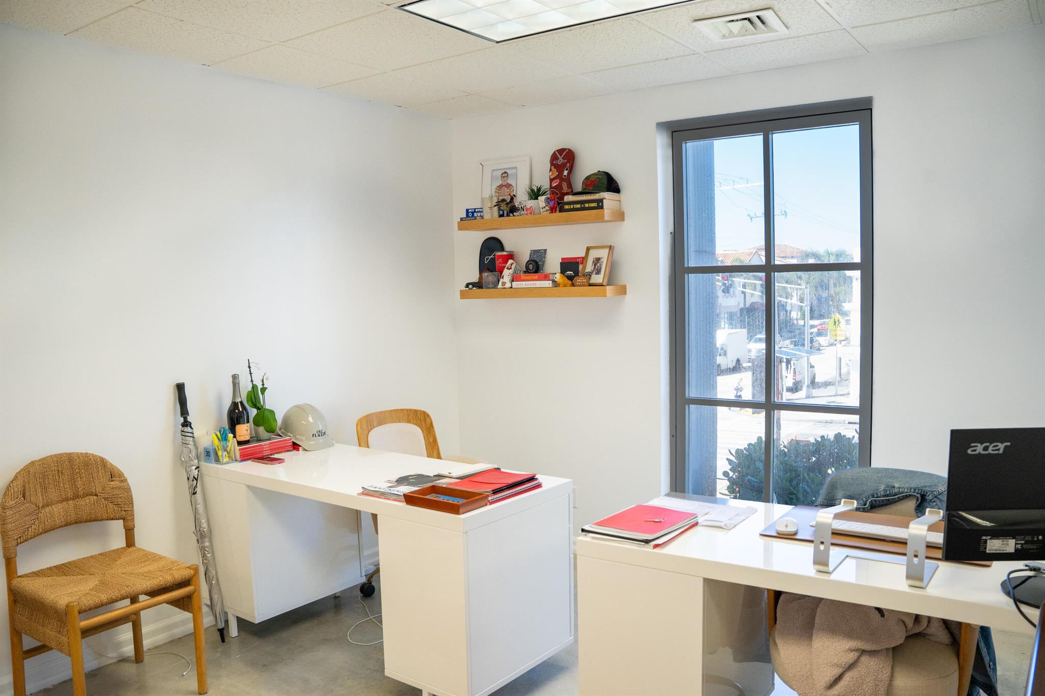 ROYAL PARK - Commercial Lease