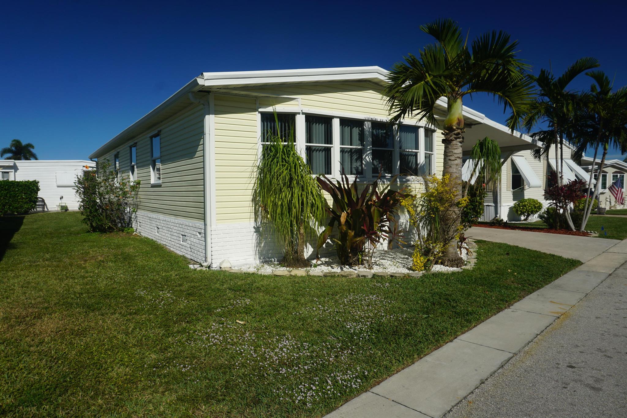 400 N Highway A1a 29