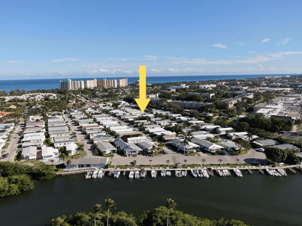 Photo of 400 N Highway A1a #29, Jupiter, FL 33477 (MLS # R11046450)
