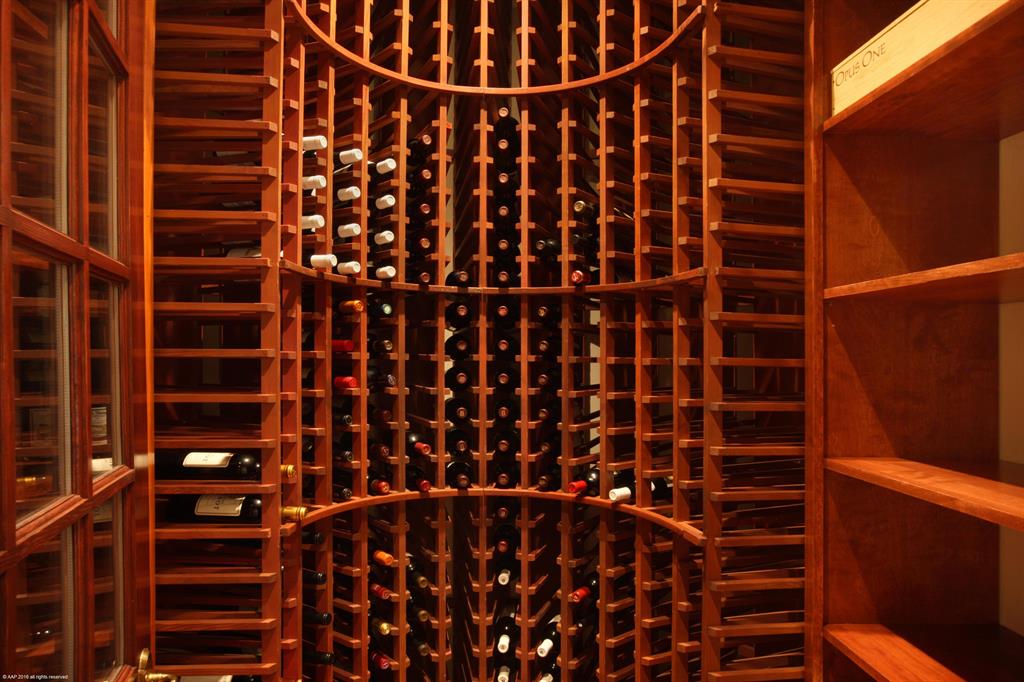 PALM BEACH POINT - Residential