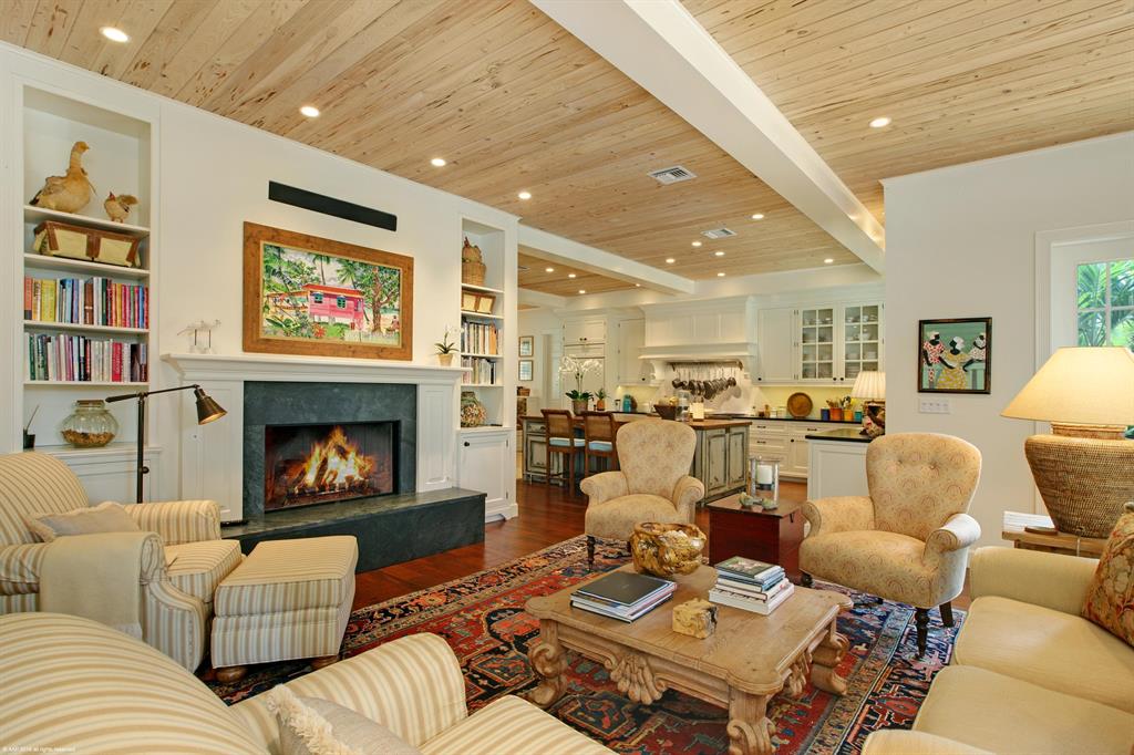 PALM BEACH POINT - Residential