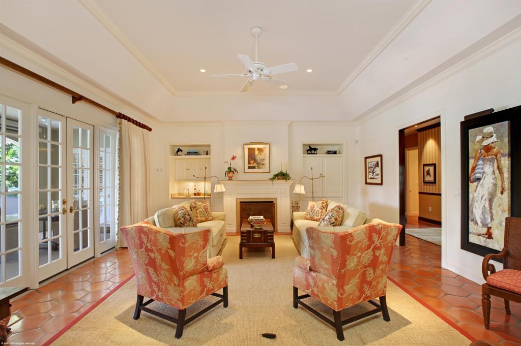 PALM BEACH POINT - Residential