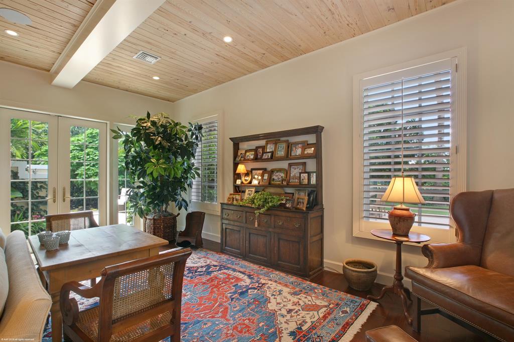 PALM BEACH POINT - Residential