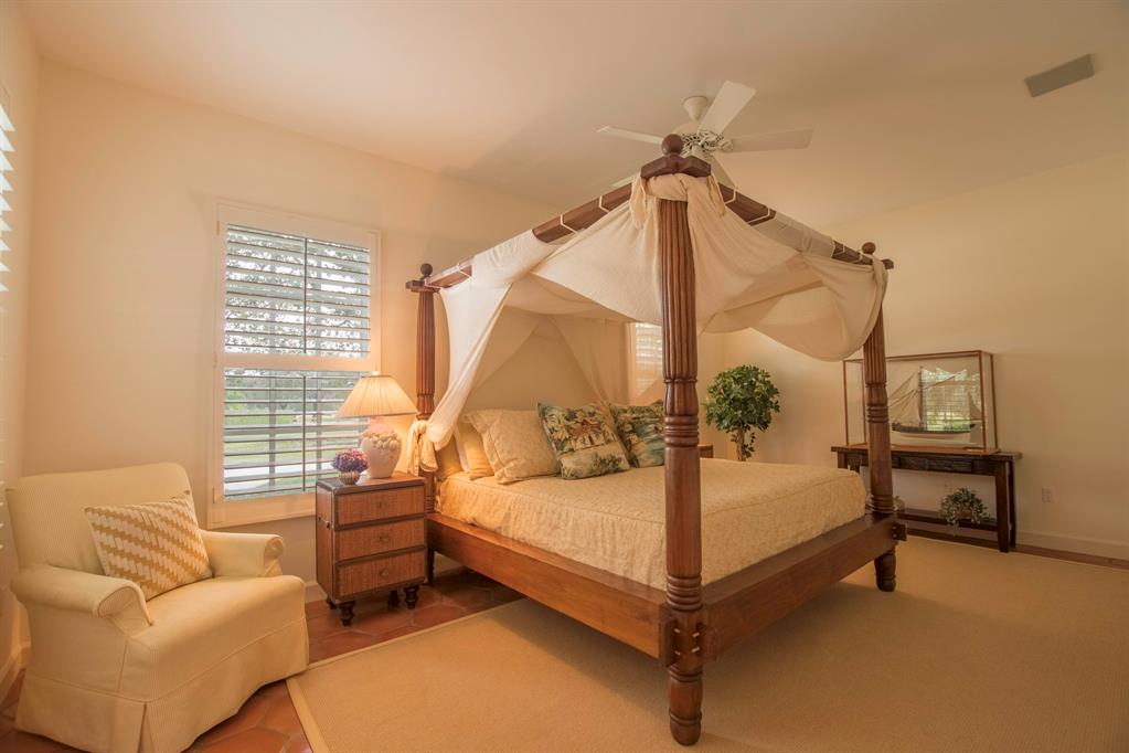 PALM BEACH POINT - Residential