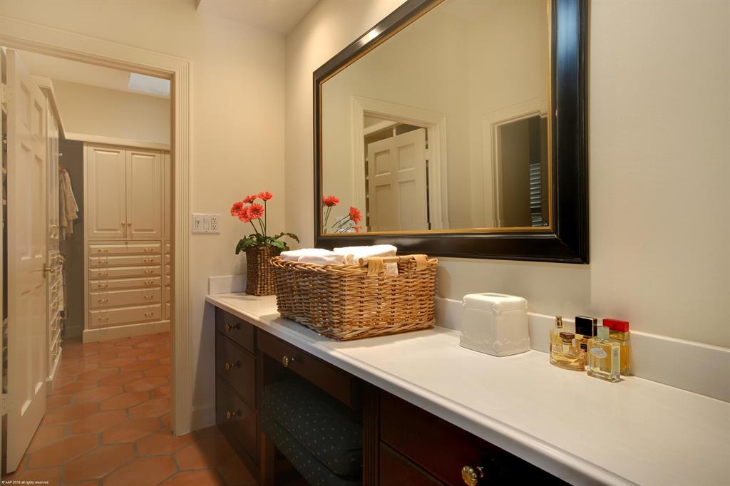 PALM BEACH POINT - Residential