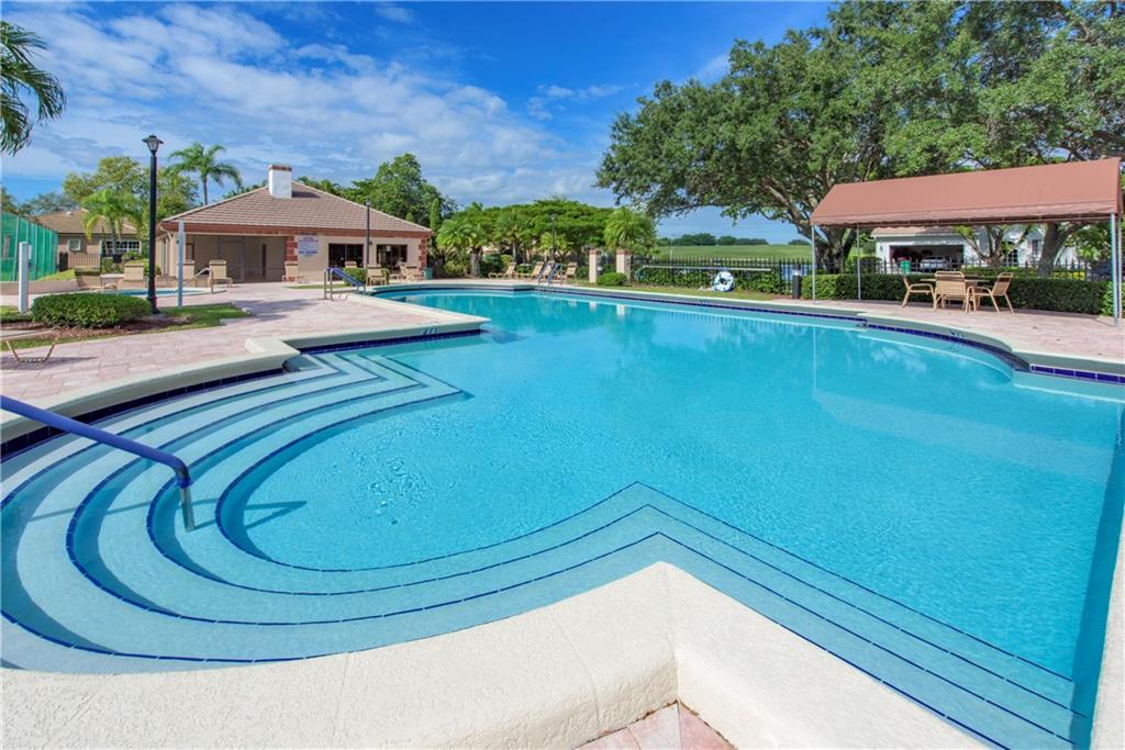 Eagle Trace/Hamptons - Residential