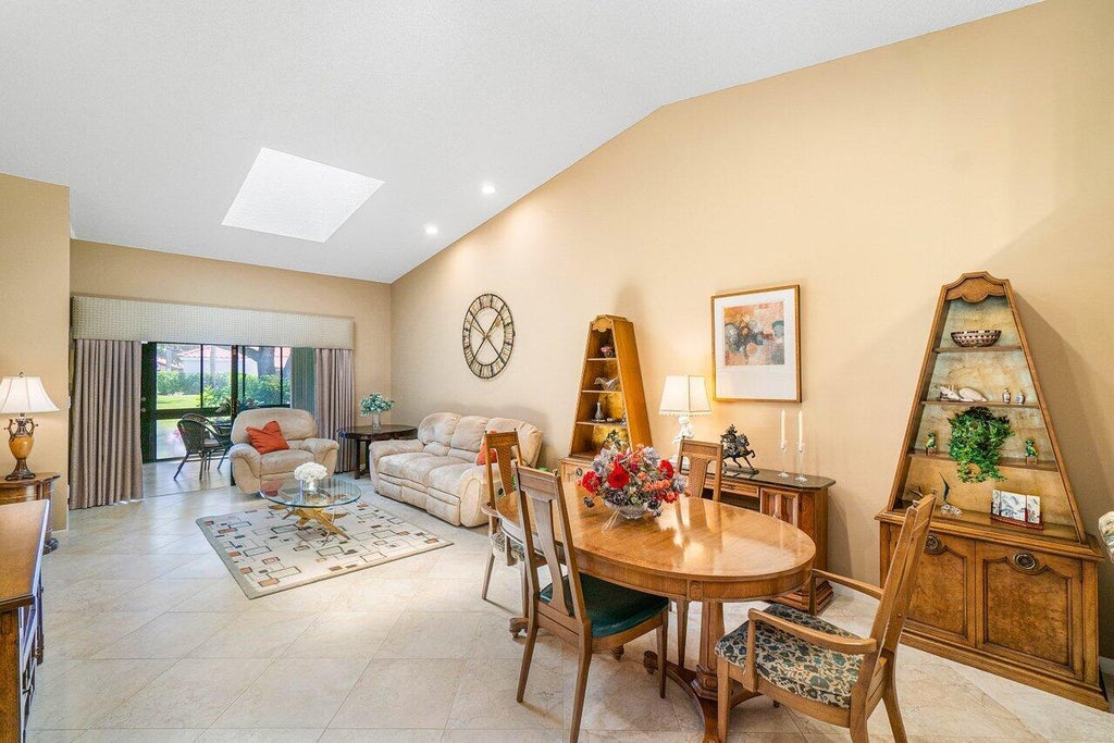 Photo of 6090 Sunrise Pointe Court, Delray Beach, FL 33484 (MLS # R11025900)