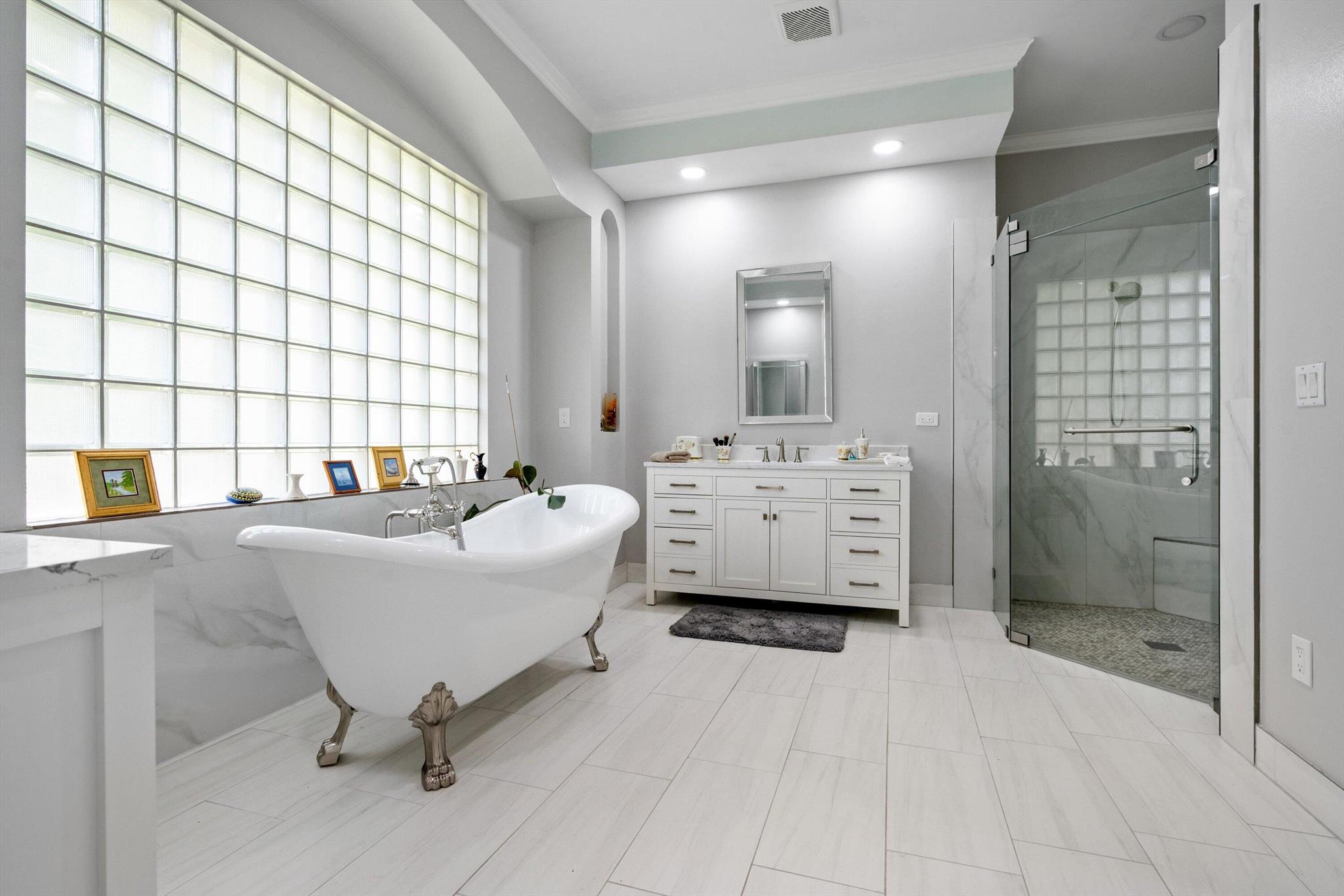 WELLINGTON VIEW - Residential Lease