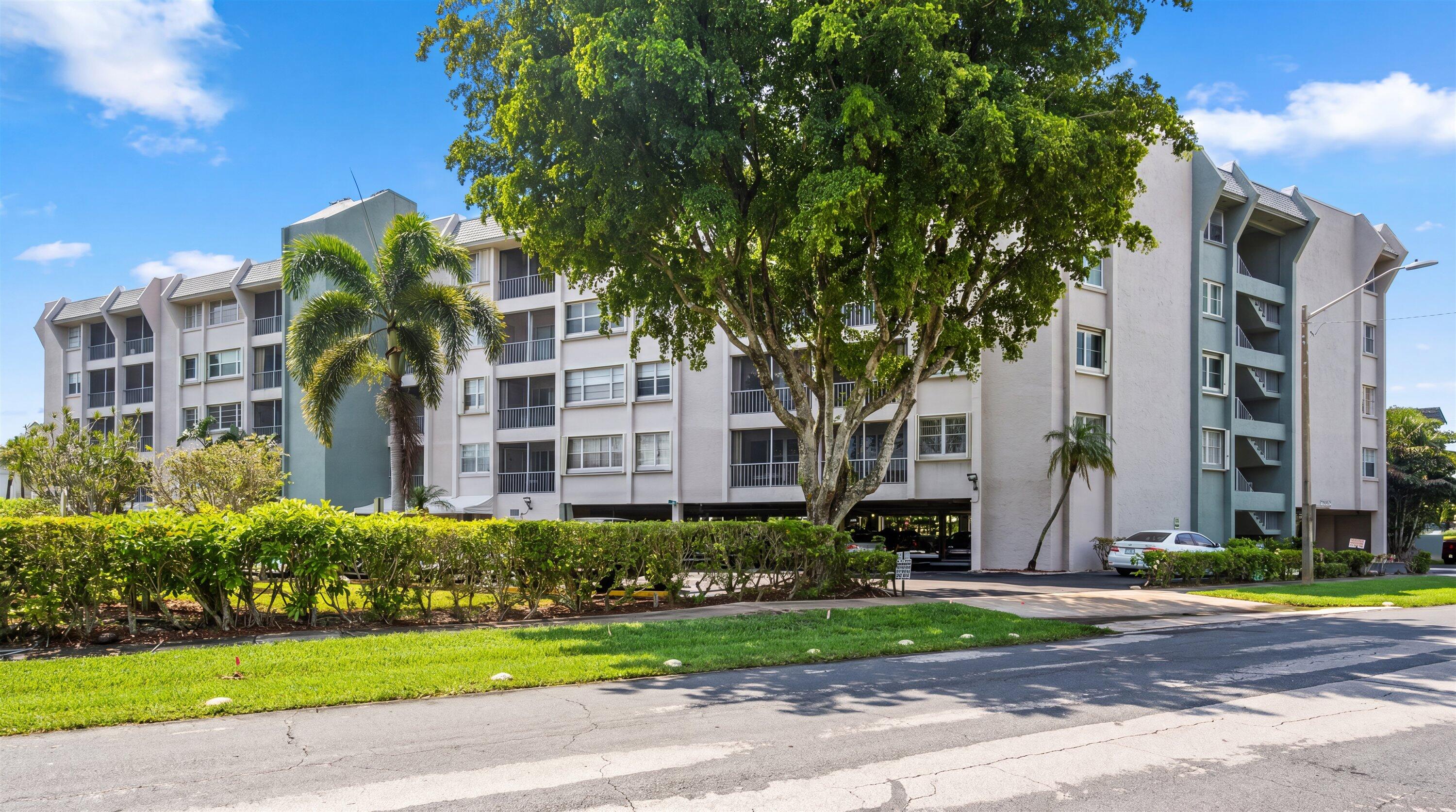 View photos, virtual tours, details... 505 Spencer Drive 309