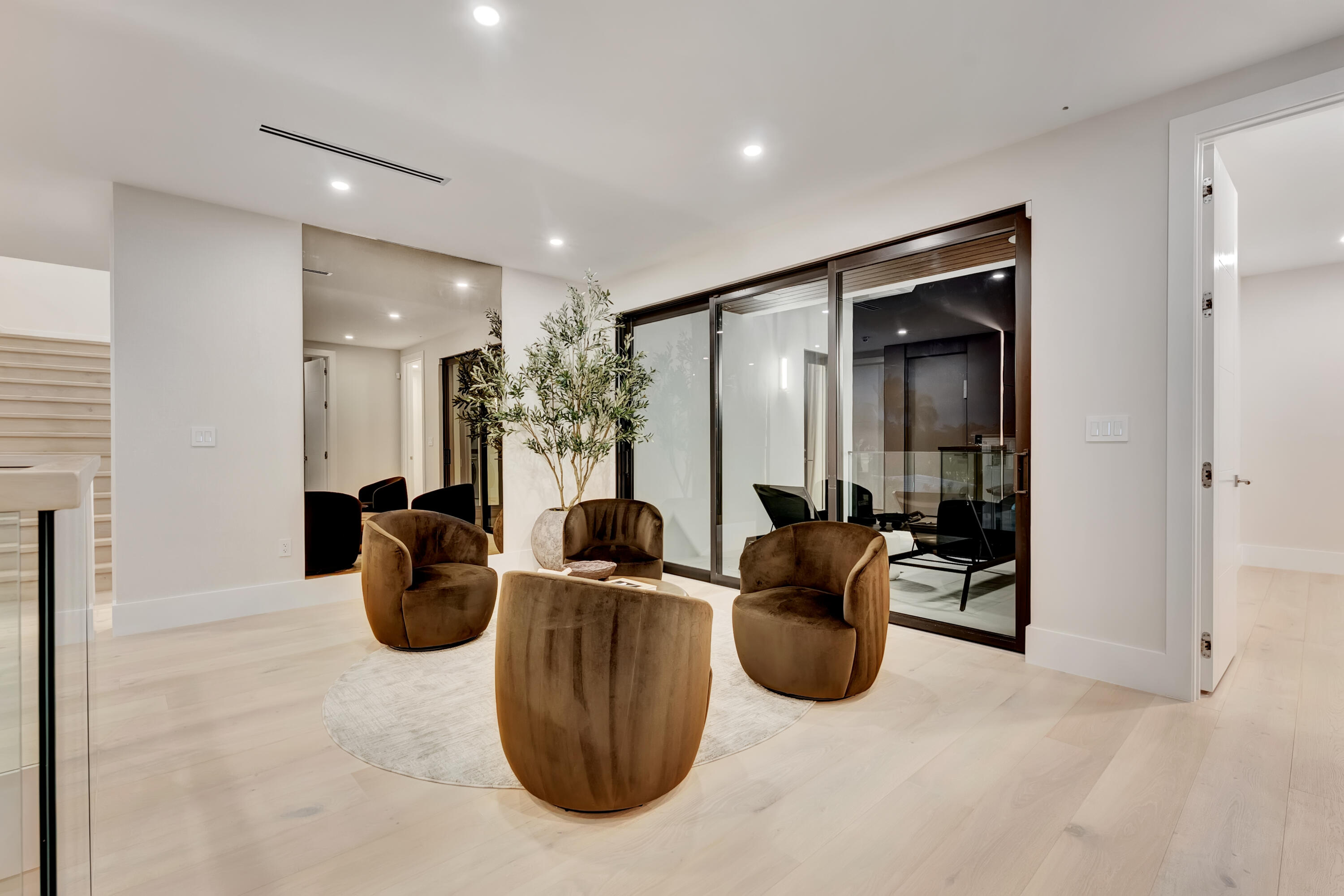 BOCA HARBOUR 3RD SEC - Residential