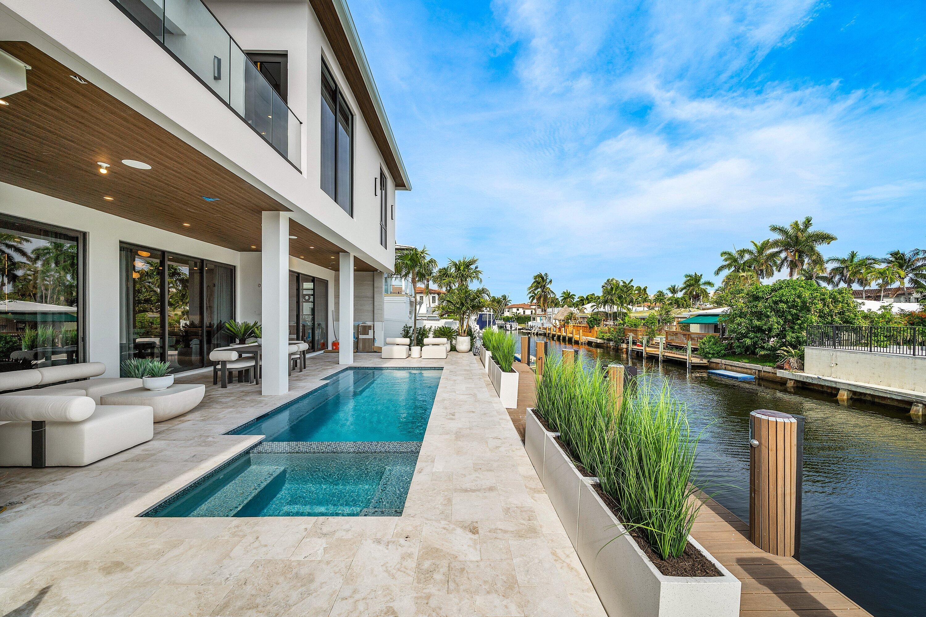 BOCA HARBOUR 3RD SEC - Residential