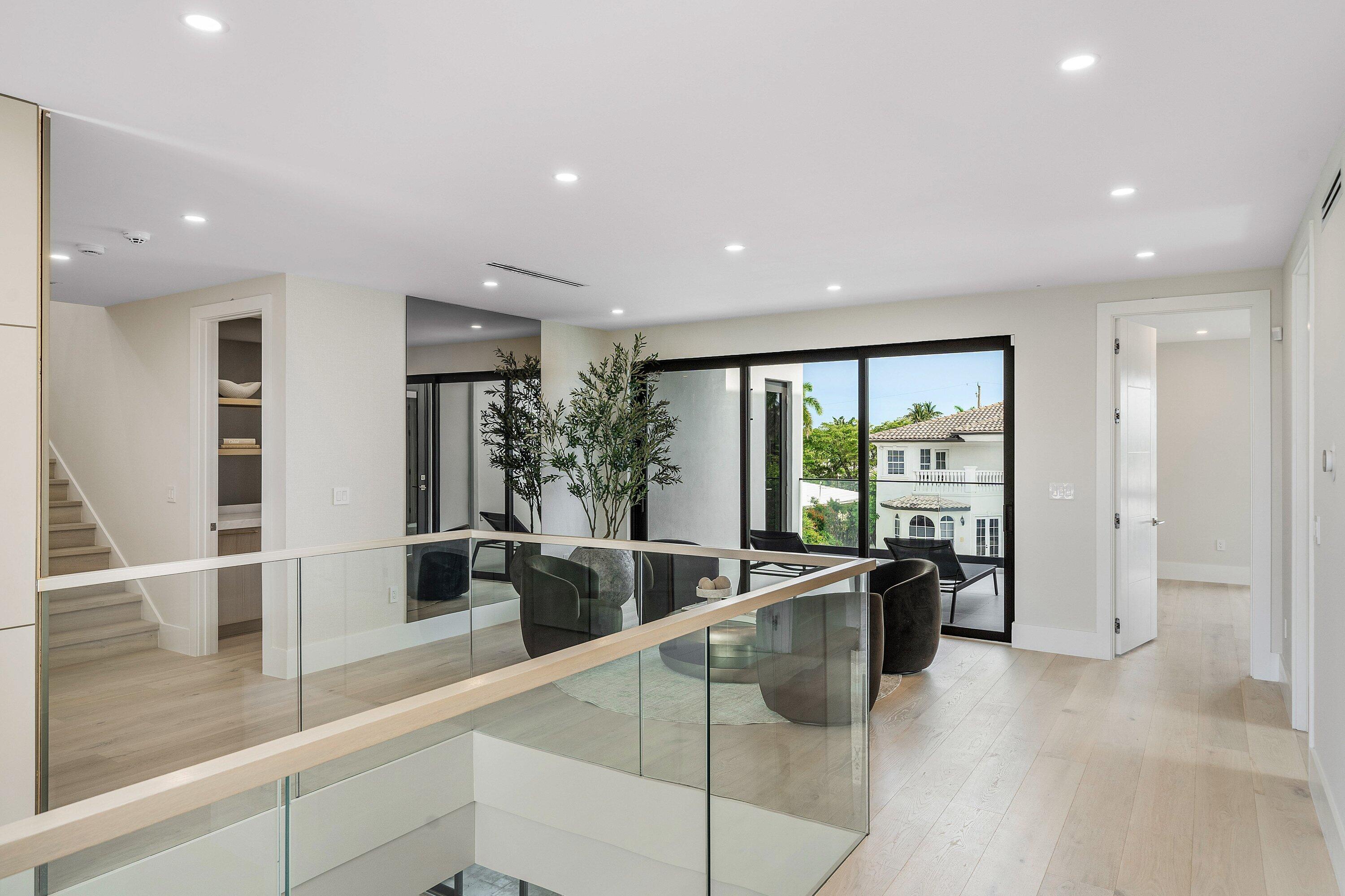 BOCA HARBOUR 3RD SEC - Residential