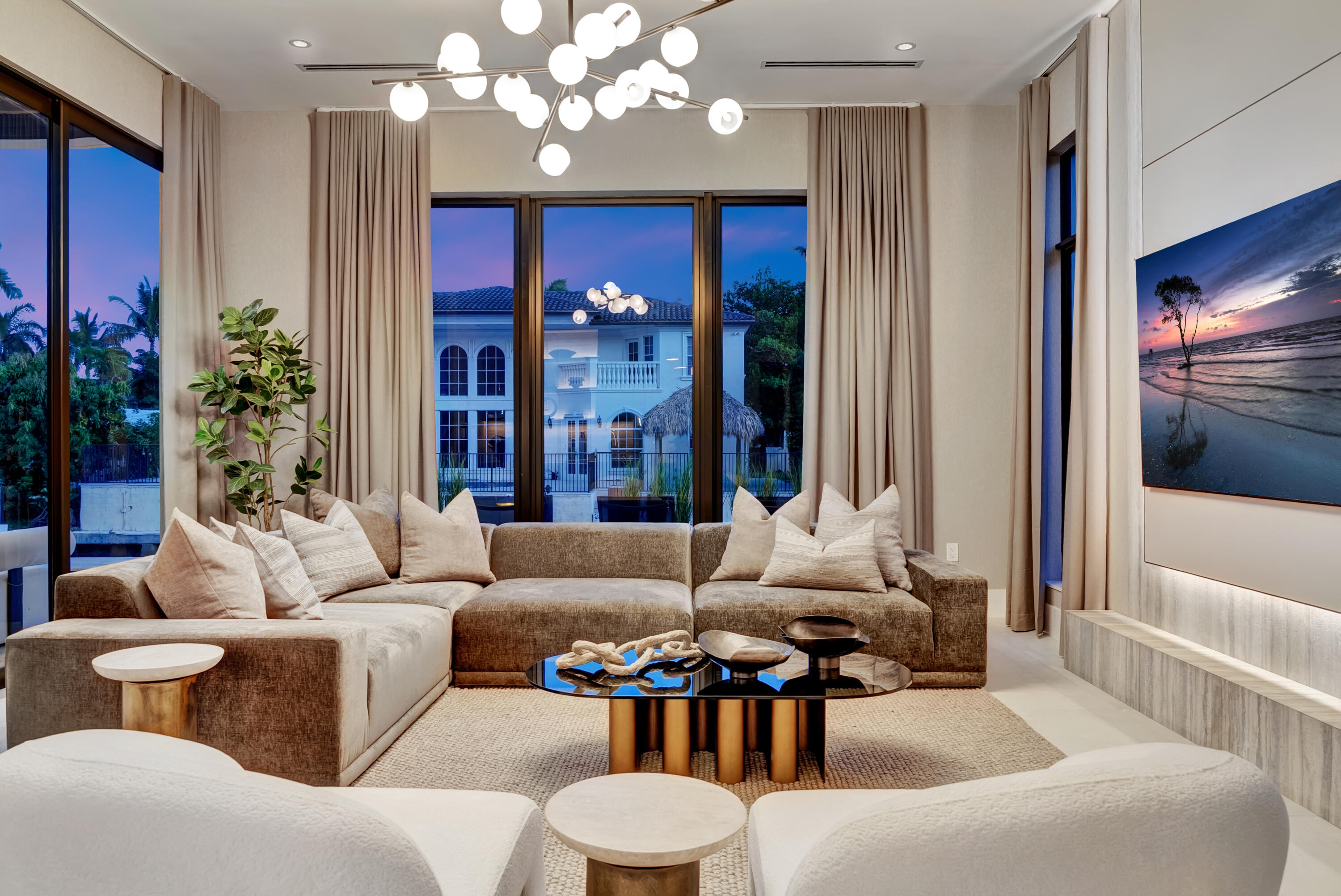 BOCA HARBOUR 3RD SEC - Residential