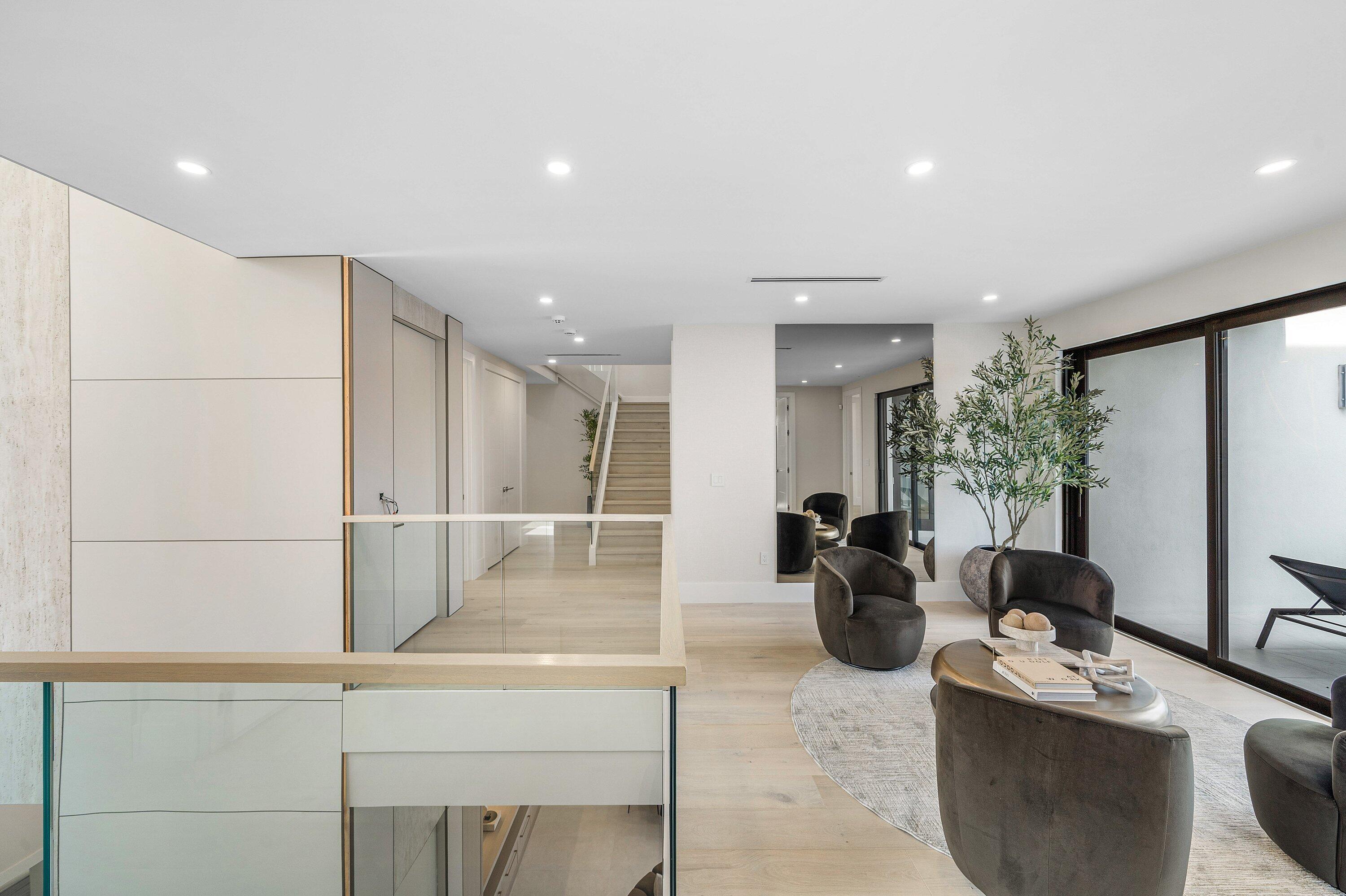 BOCA HARBOUR 3RD SEC - Residential