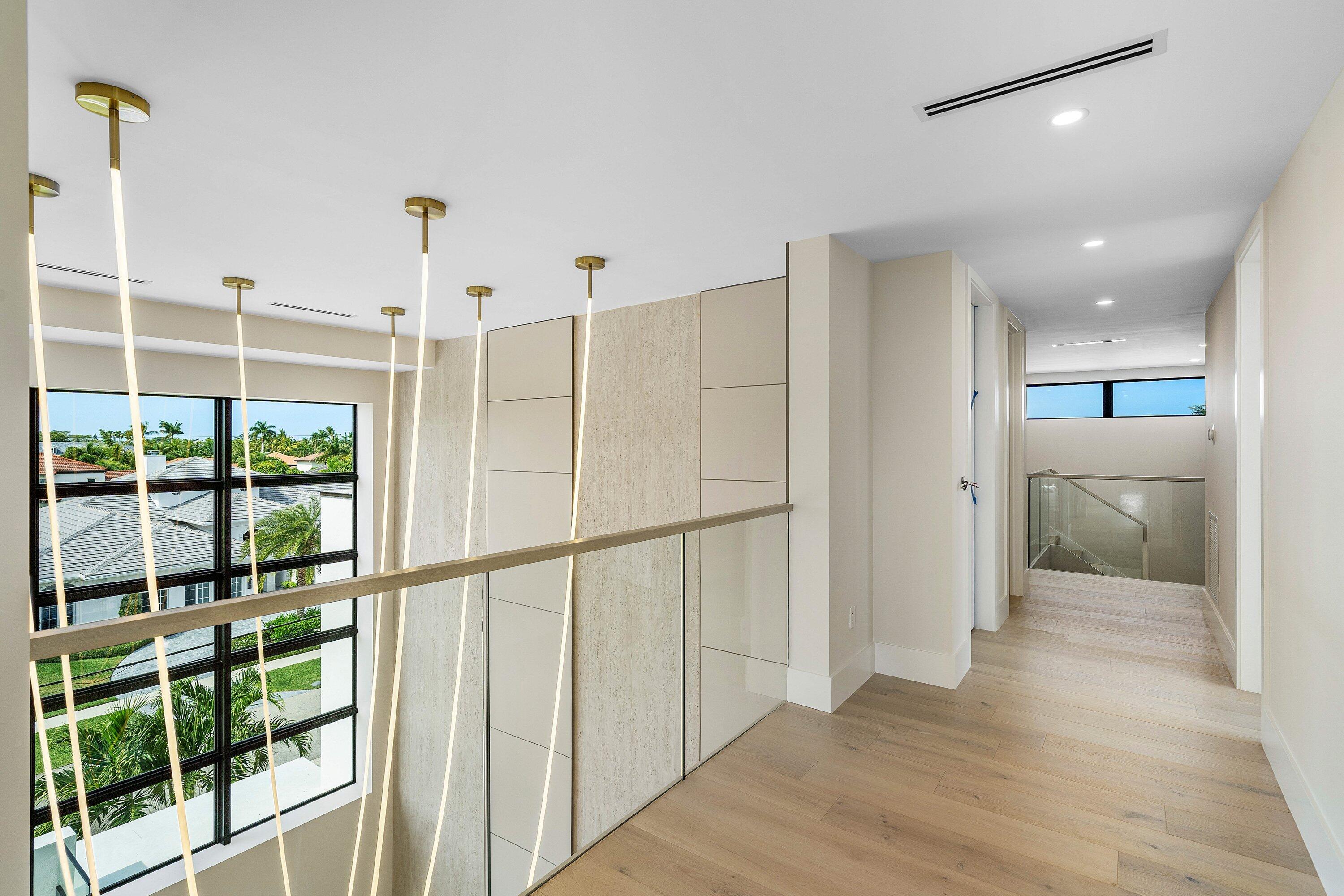 BOCA HARBOUR 3RD SEC - Residential