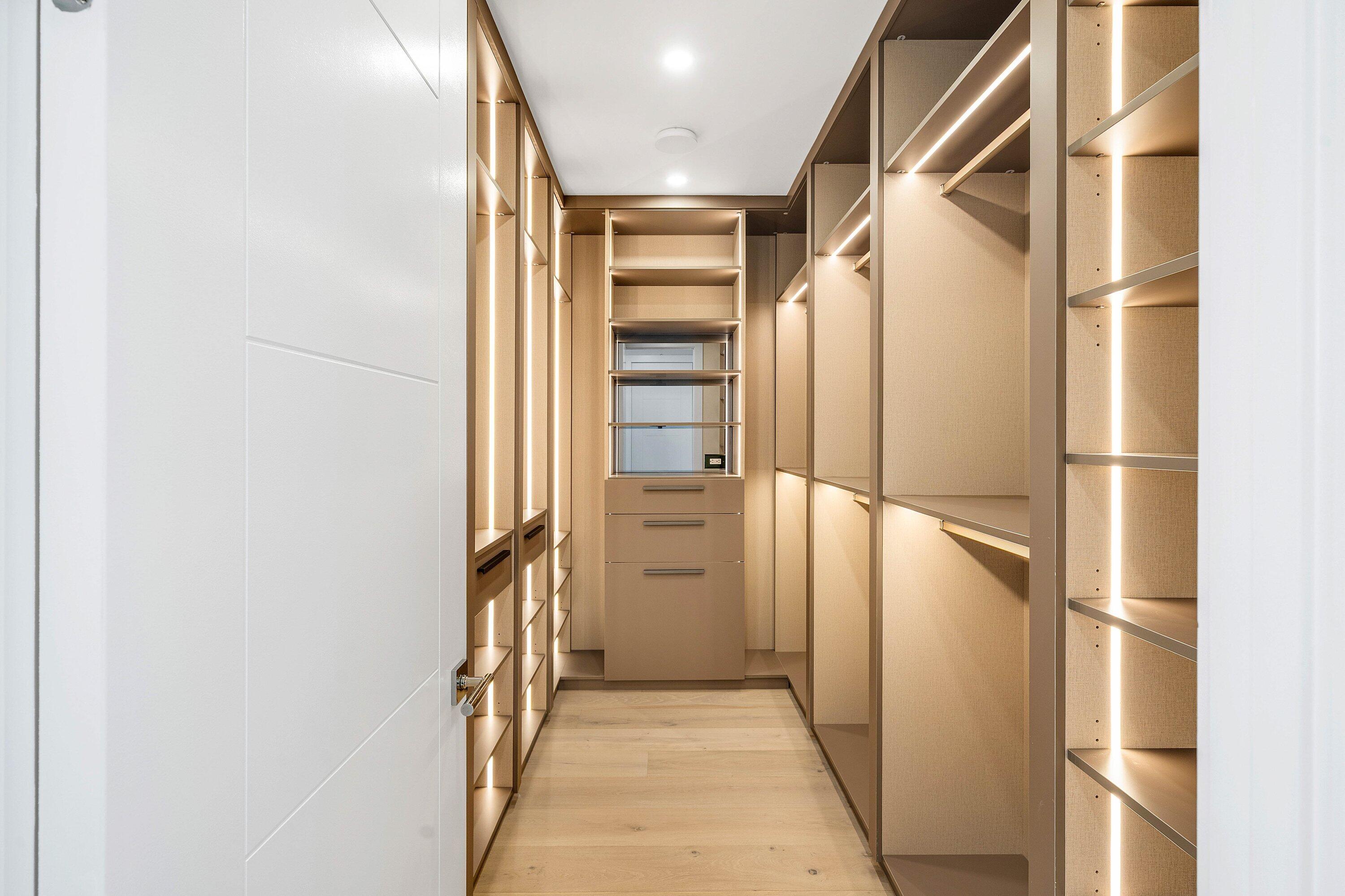 BOCA HARBOUR 3RD SEC - Residential
